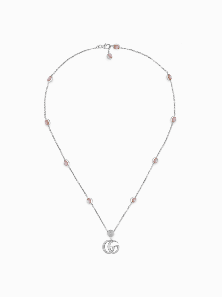 Gucci marmont: Collana GG Marmont Gucci in argento con monogramma e madreperla rosa