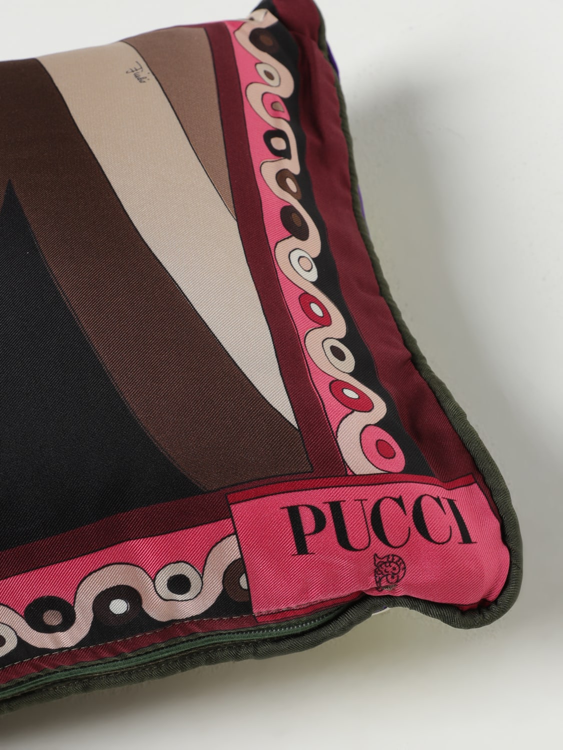 EMILIO PUCCI: cushion in printed silk - Pink | Emilio Pucci