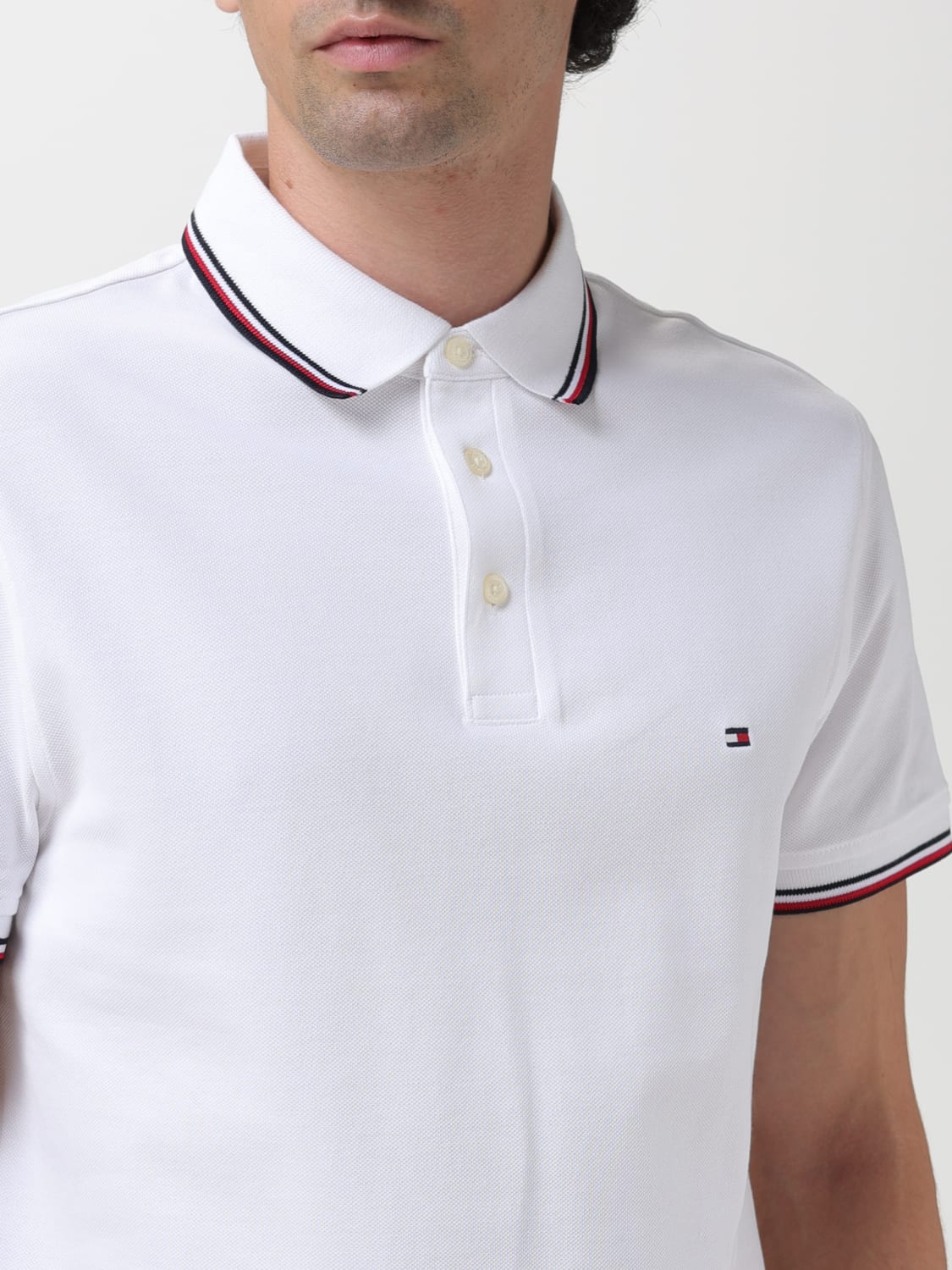 TOMMY HILFIGER: polo shirt in cotton pique - White