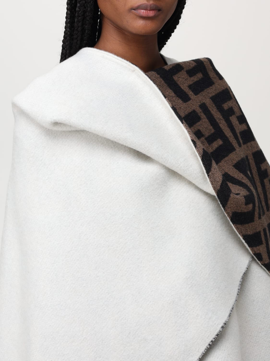 FENDI: Reversible cape in wool and cashmere blend - Tobacco