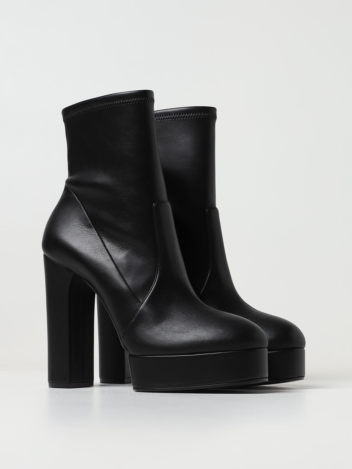 Flat heeled outlet ankle boots