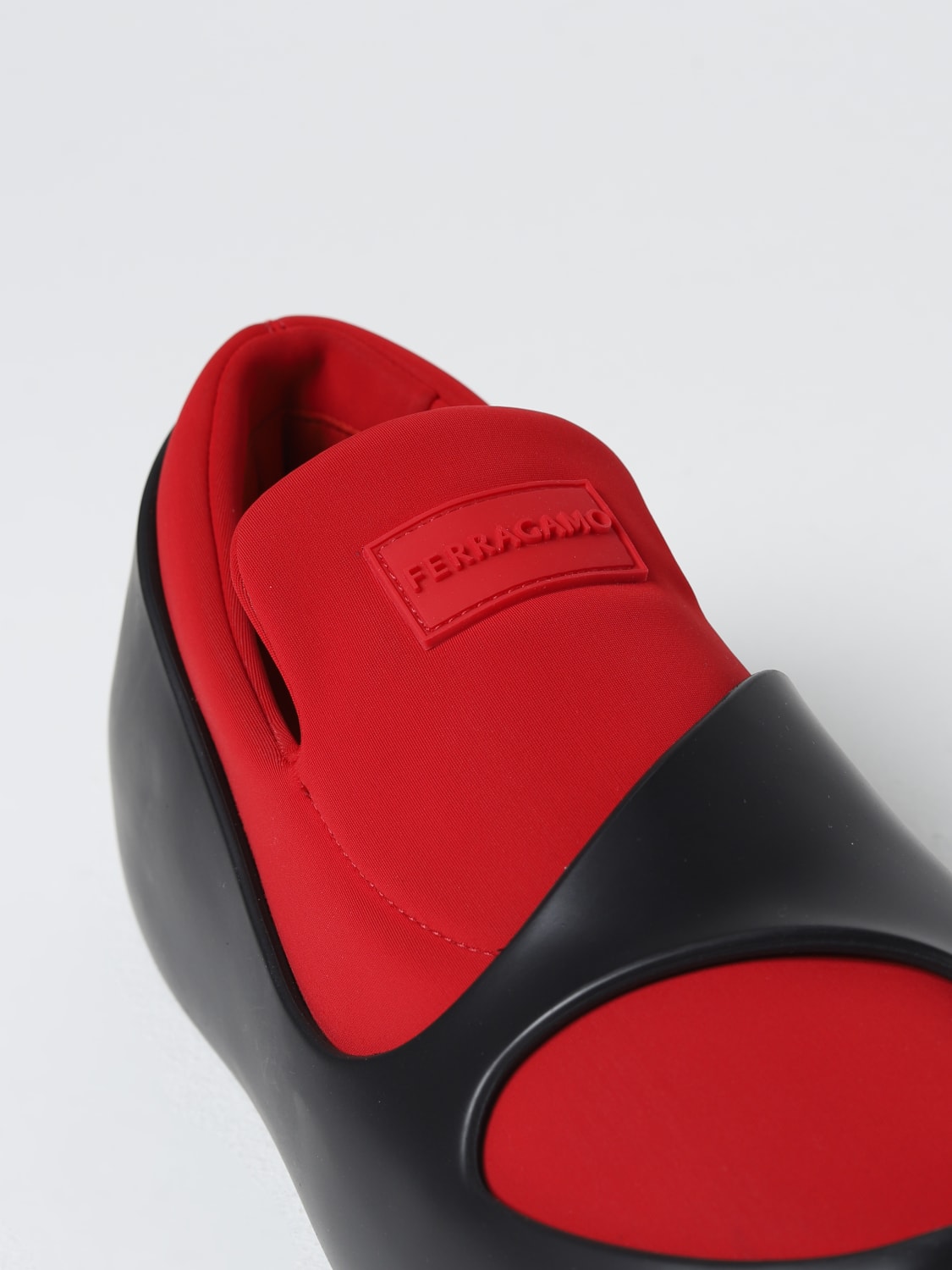 Ferragamo slides outlet red