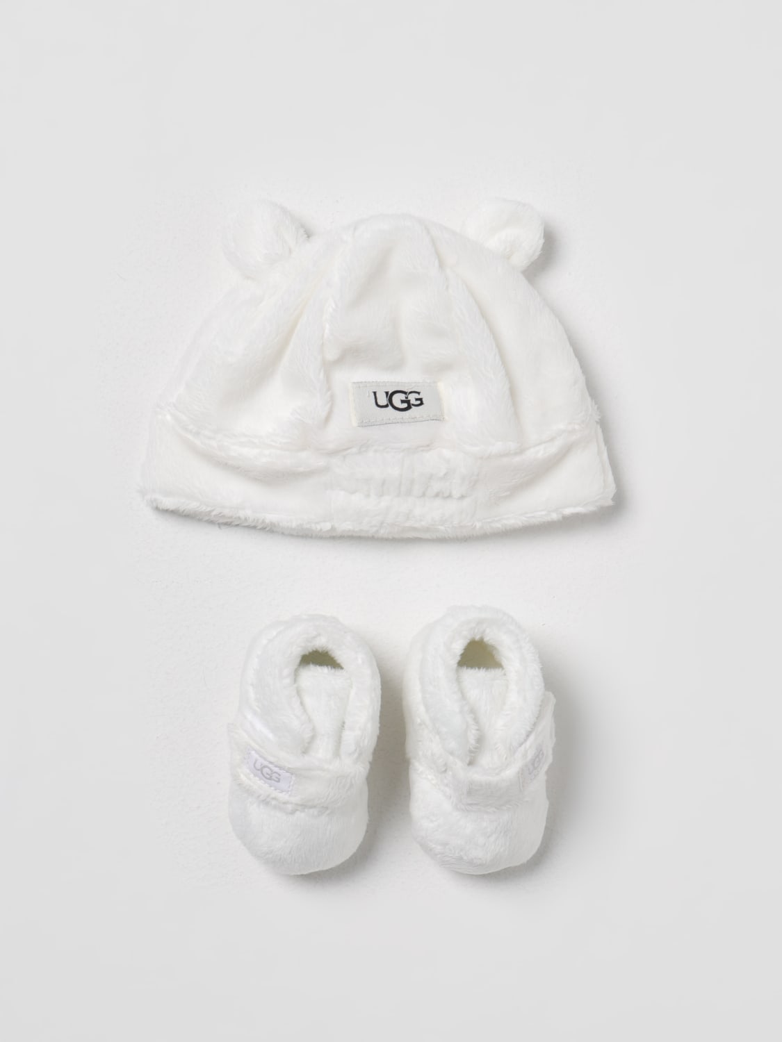 UGG: Chaussures bébé - Blanc  Chaussures Ugg 1120951I en ligne