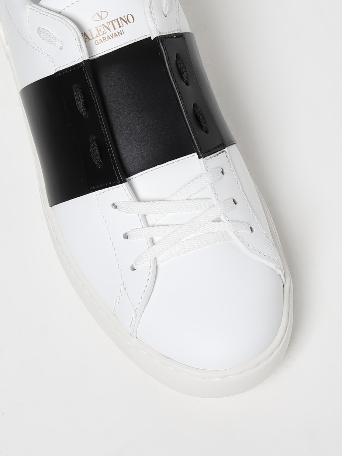 Silver hot sale valentino trainers