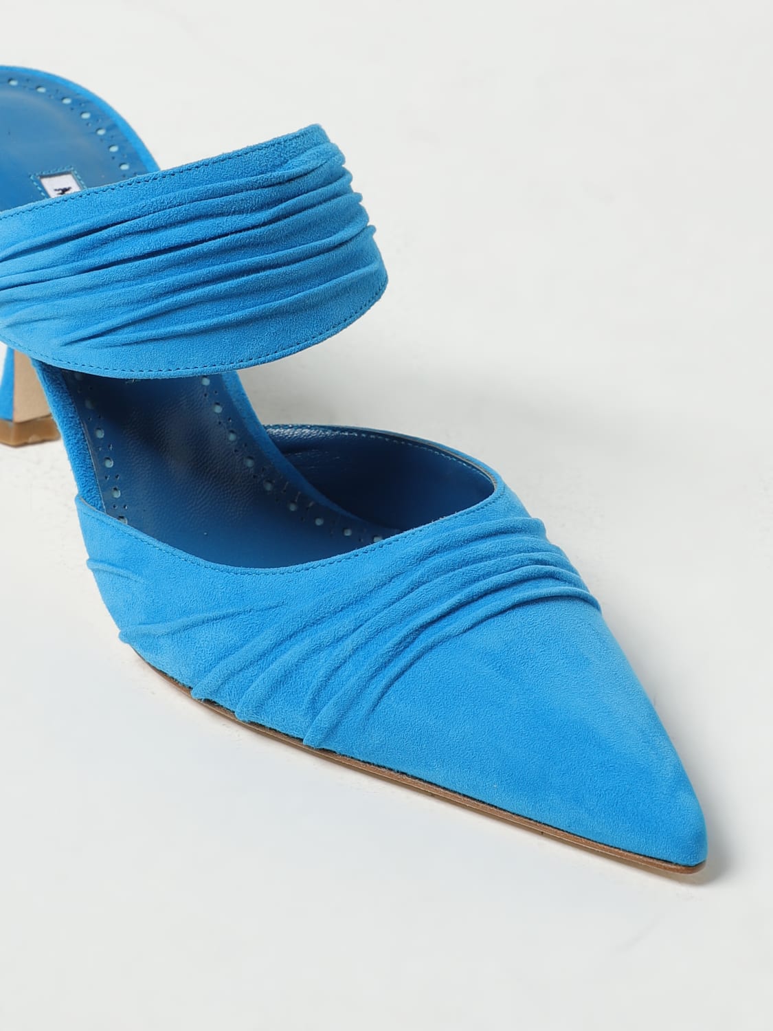 Blue manolo blahnik on sale shoes