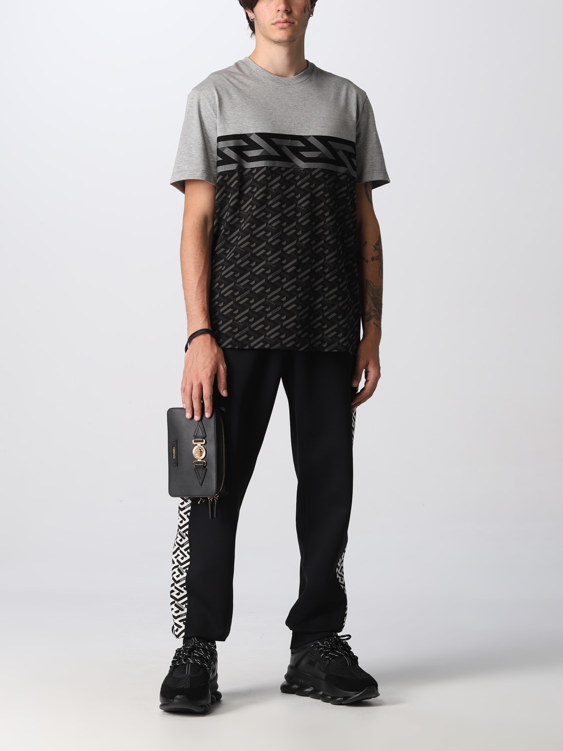 Versace Outlet: Pantalone Greca Signature in cotone stretch - Nero