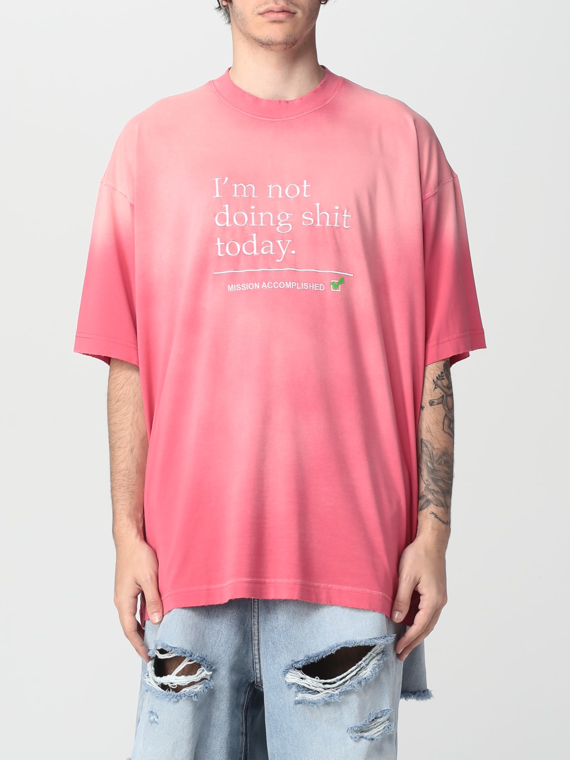 Vetementsアウトレット：Tシャツ メンズ - ピンク | GIGLIO.COM ...