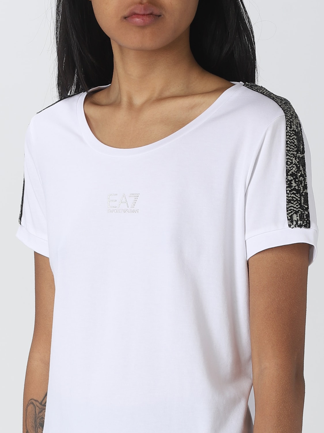 EA7レディースTシャツ