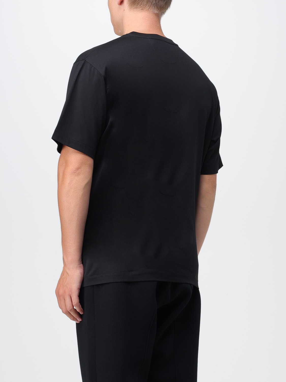 FERRARI: T-shirt homme - Noir  T-Shirt Ferrari 47825 en ligne sur