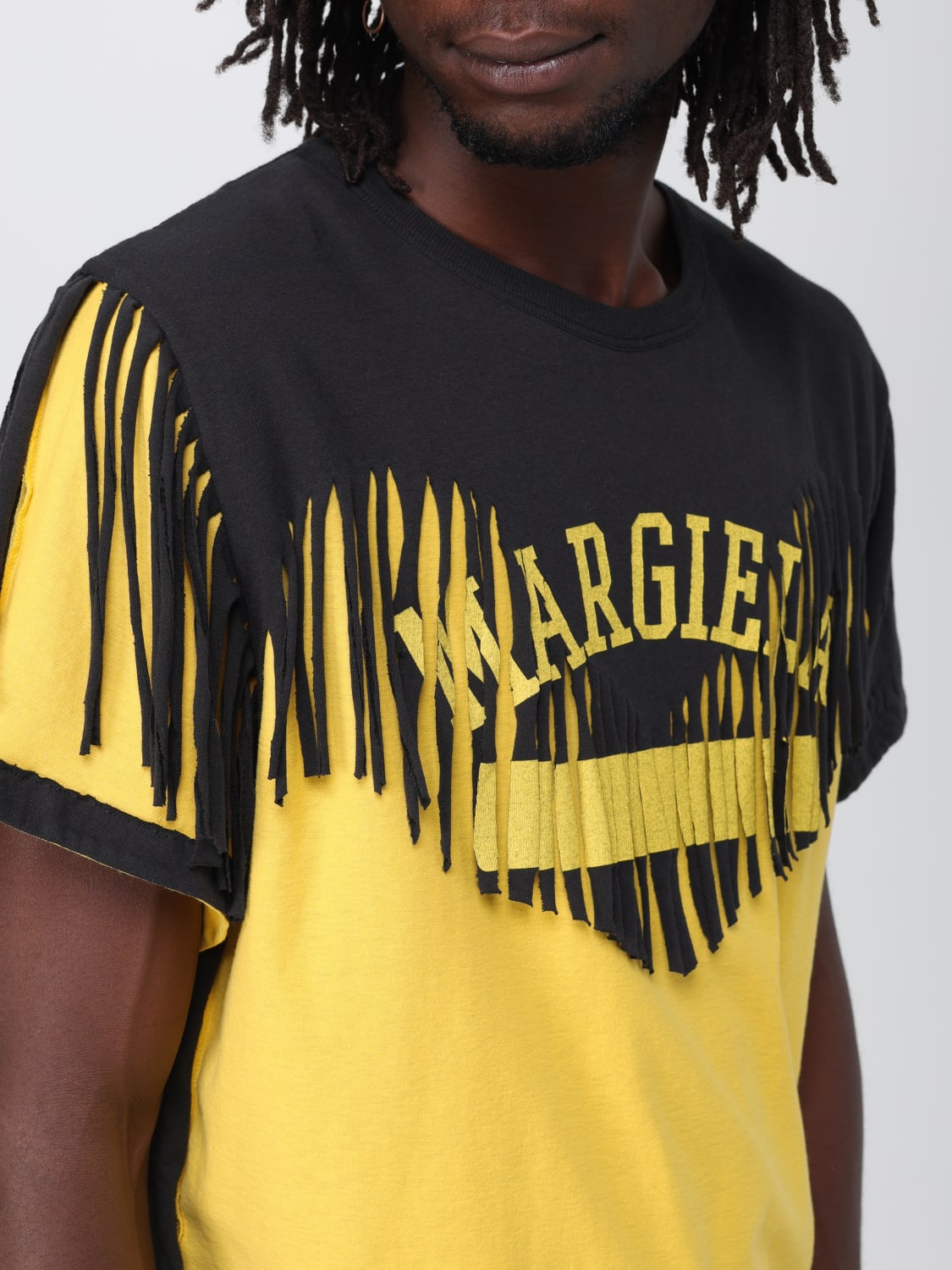 MAISON MARGIELA: T-shirt with logo - Yellow | Maison Margiela t