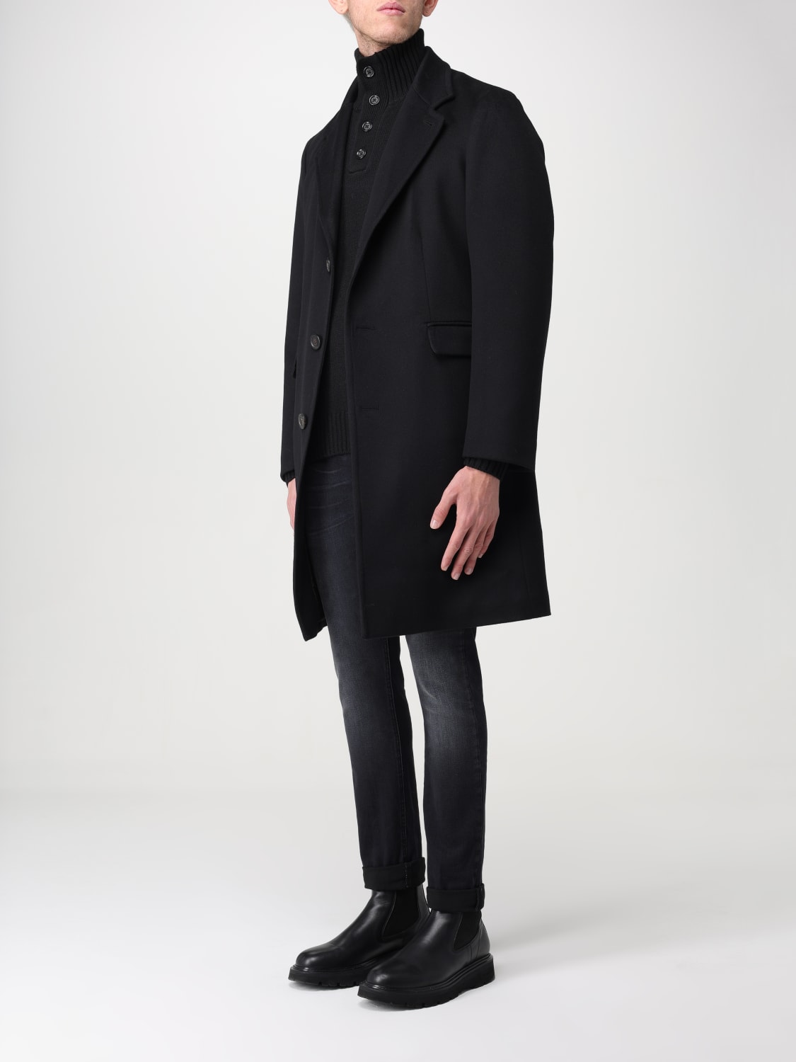 Cappotto da uomo con bottoni neri slim fit - PT461