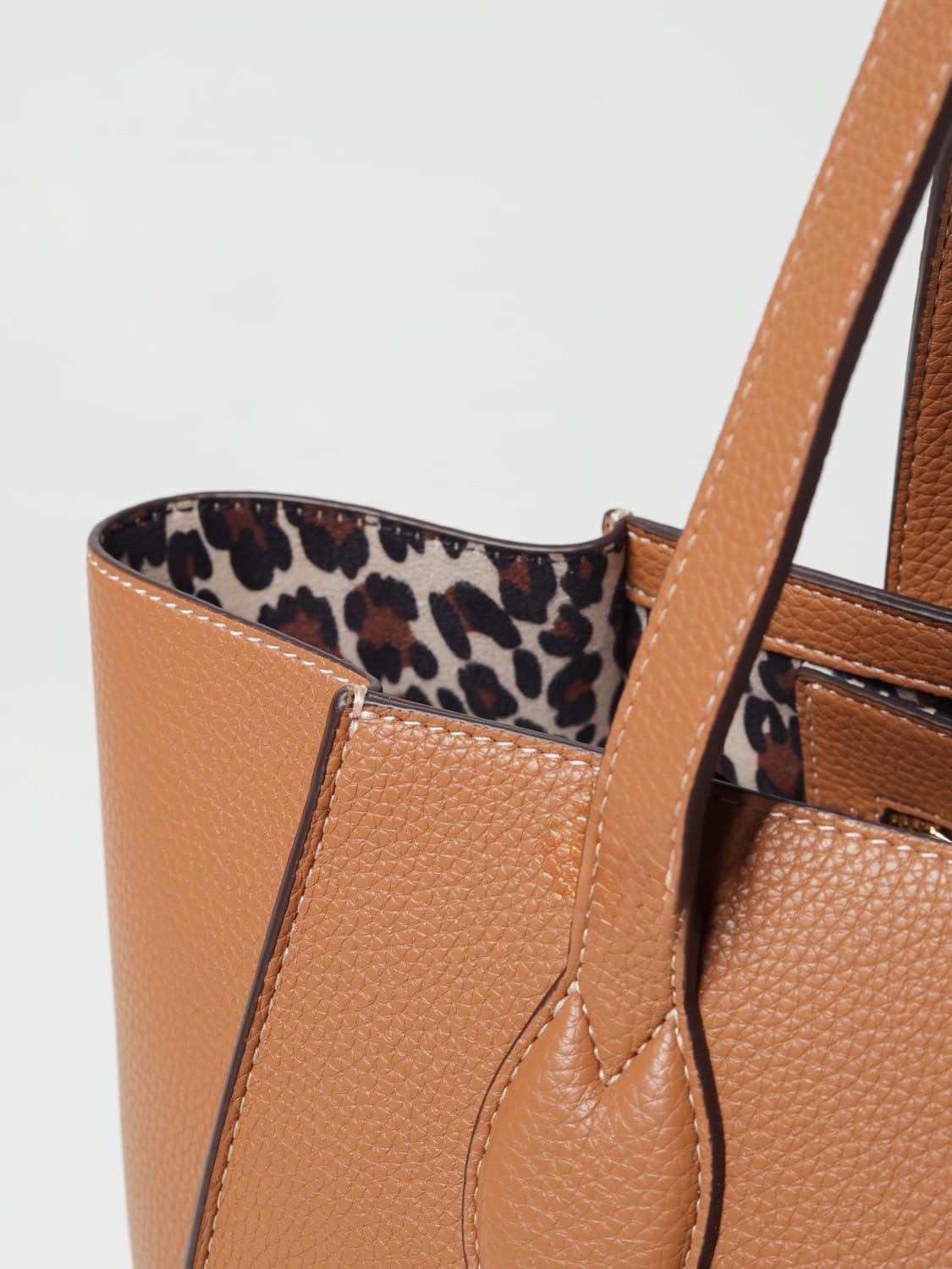 Love moschino best sale leopard bag