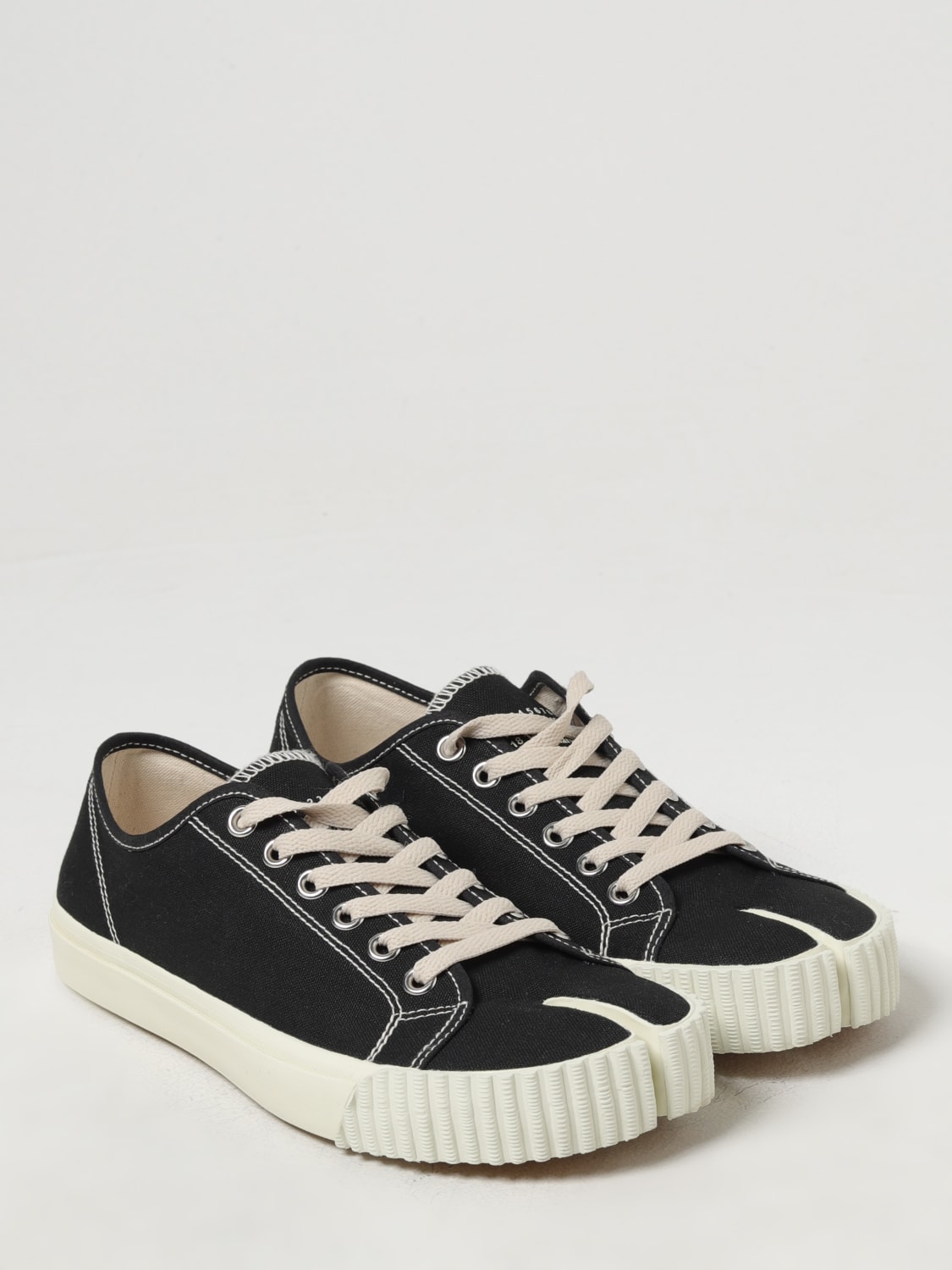 MAISON MARGIELA: sneakers for man - Black  Maison Margiela sneakers  S37WS0578P4291 online at