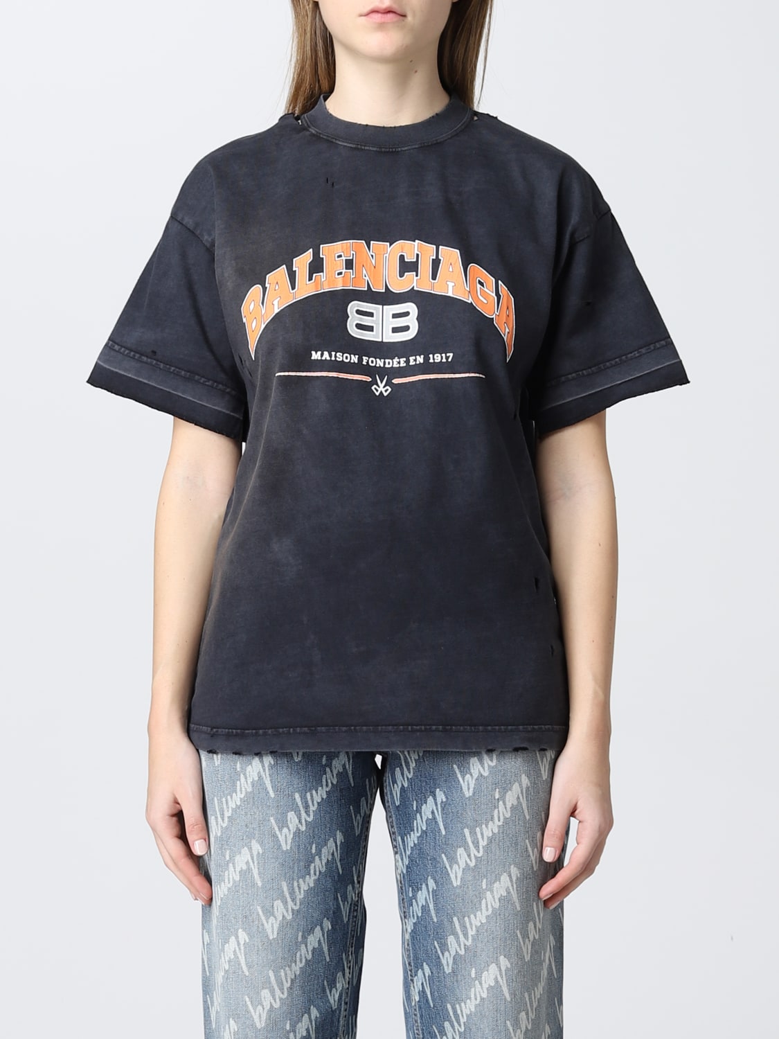 BALENCIAGA: t-shirt in used cotton - Black | BALENCIAGA t-shirt