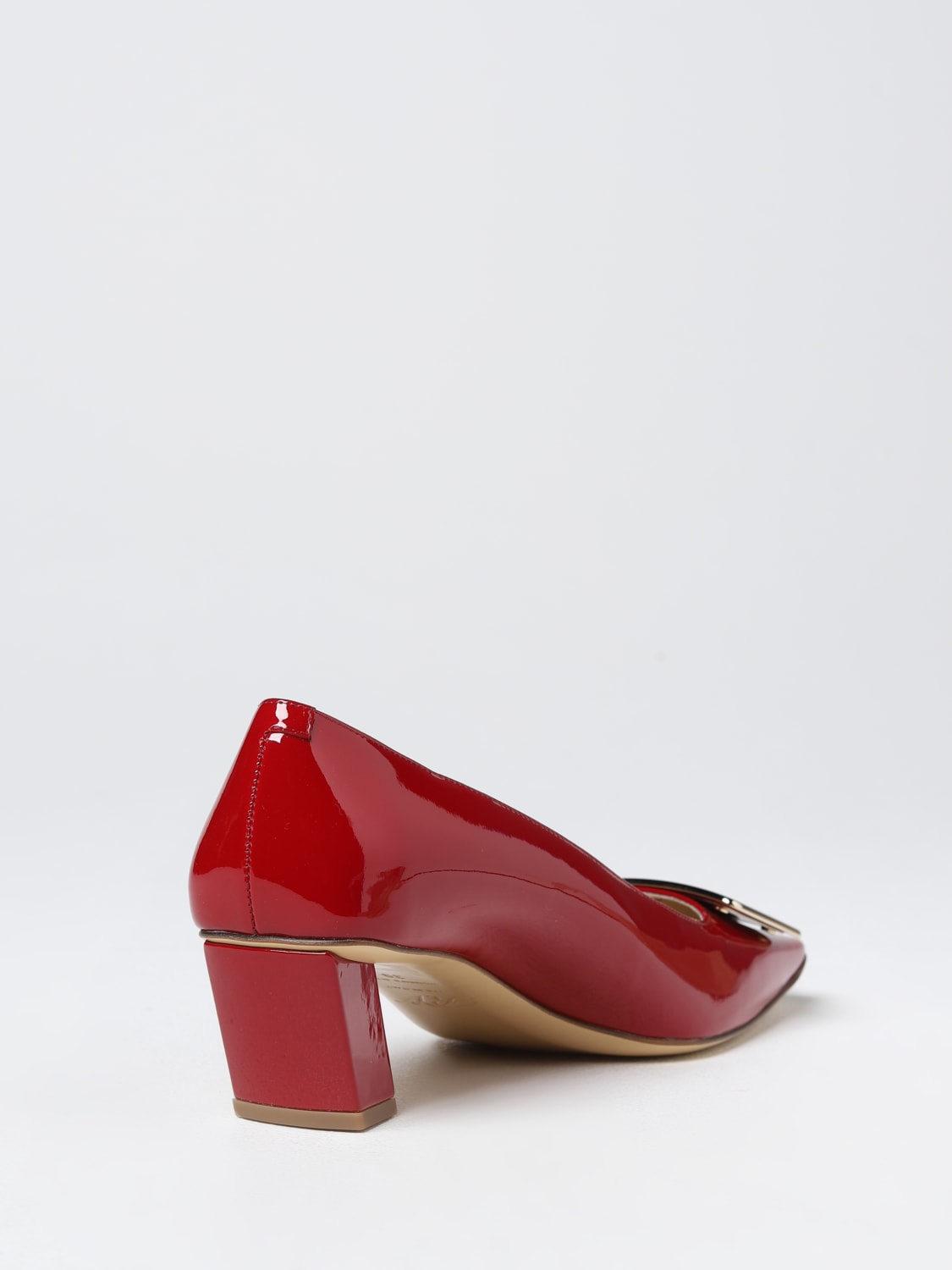 Roger vivier red store pumps