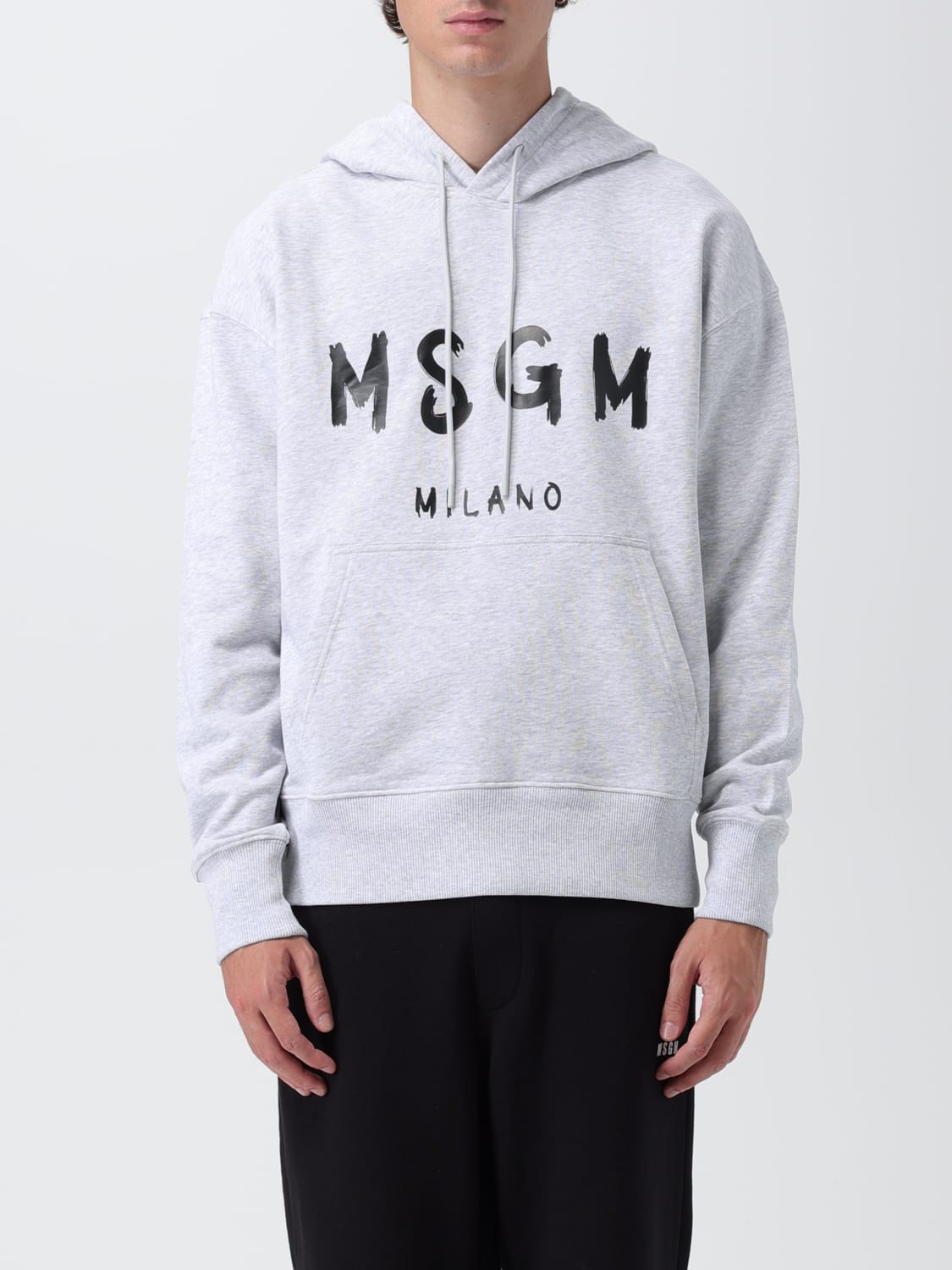 MSGM：スウェットシャツ メンズ - グレー | GIGLIO.COMオンラインの