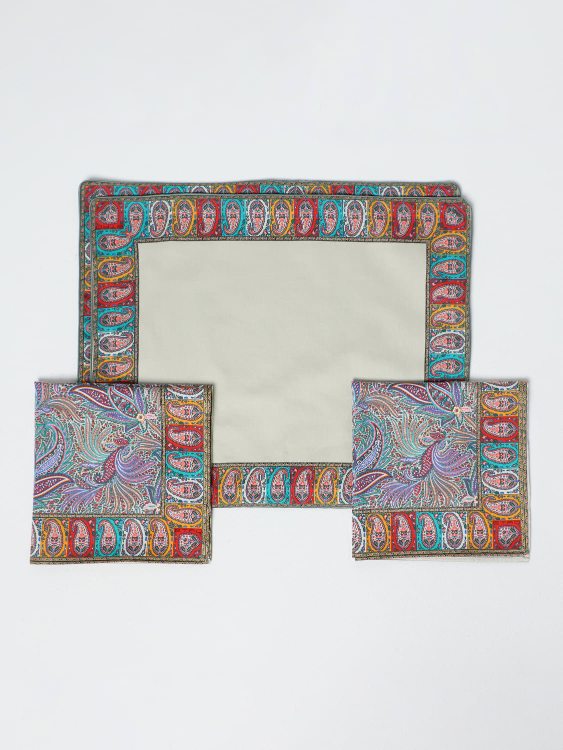 ETRO HOME: салфетка Товары для дома - Белый | ETRO HOME Table Linens  499578149 на сайте GIGLIO.COM