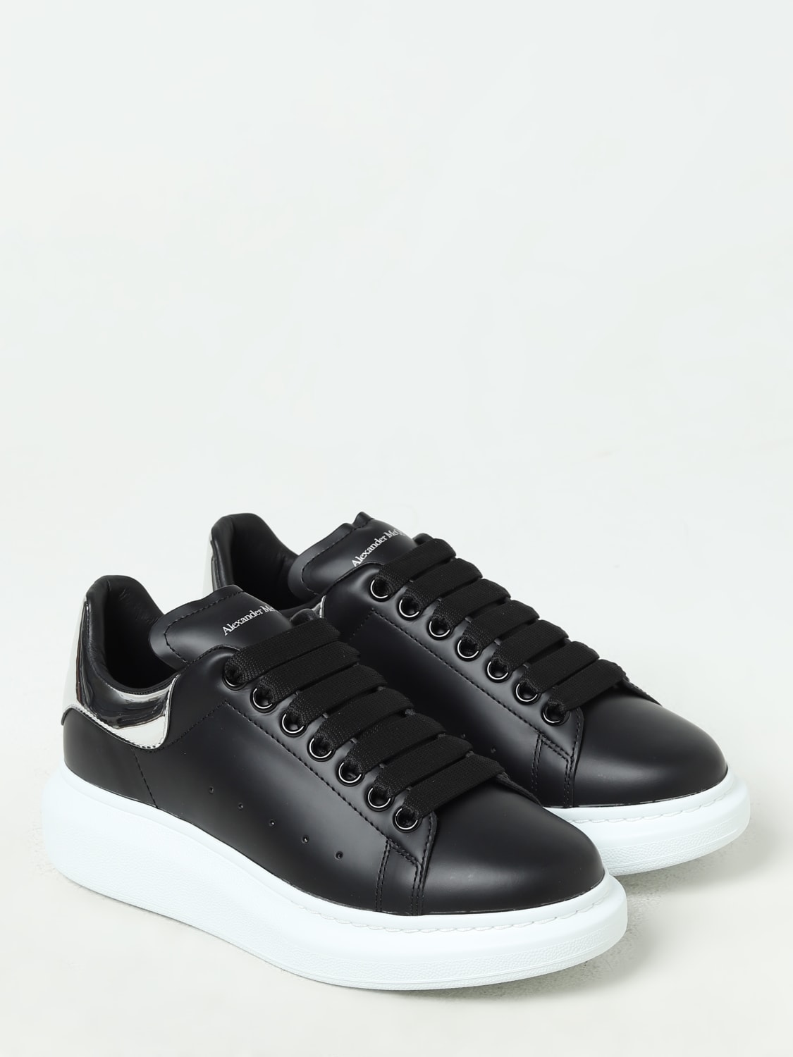 ALEXANDER MCQUEEN: Sneakers woman - Black | ALEXANDER MCQUEEN sneakers  718232WIEE4 online at GIGLIO.COM