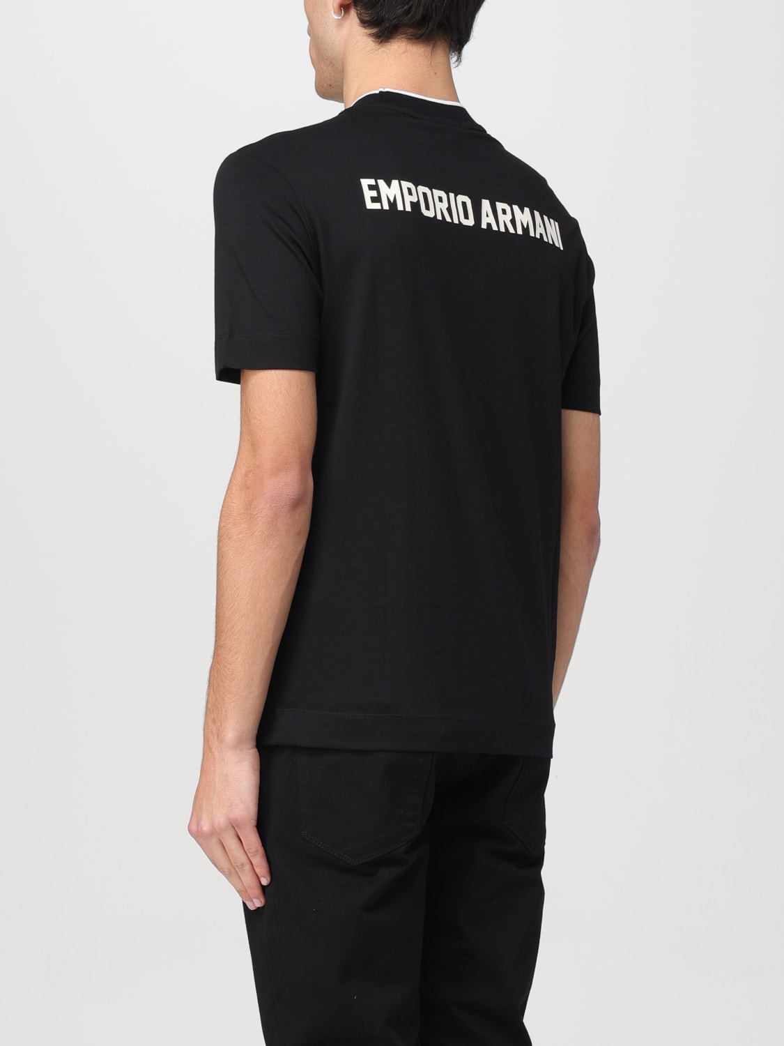 EMPORIO ARMANI：Tシャツ メンズ - ブラック | GIGLIO.COMオンラインの