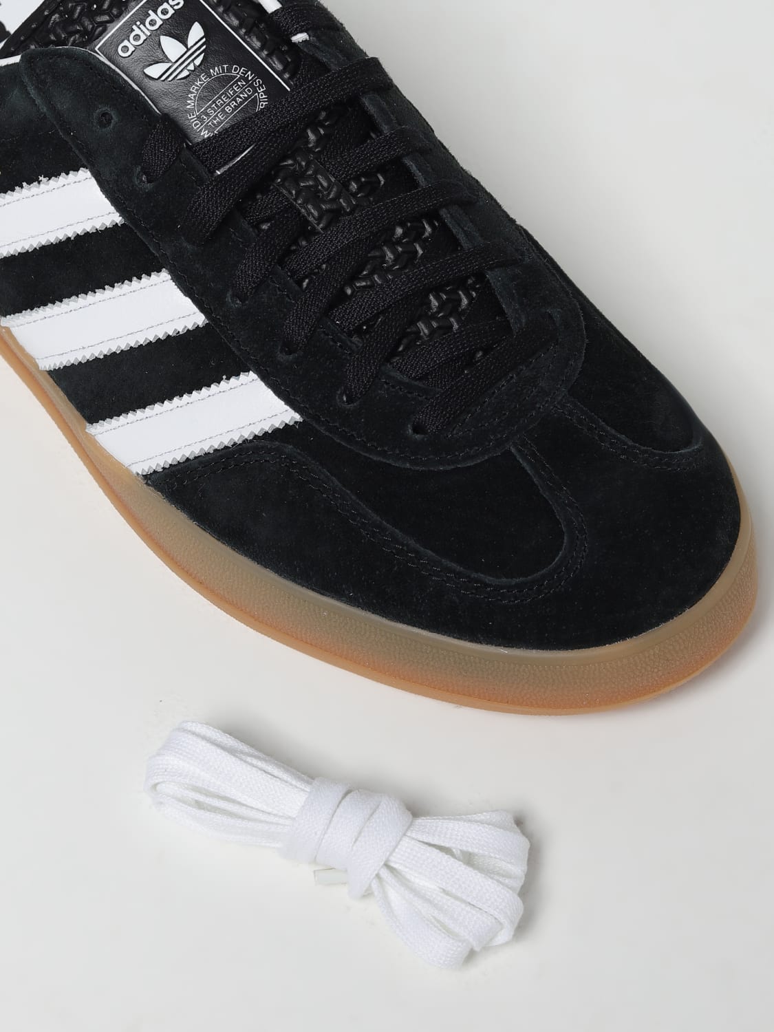 h05790 adidas