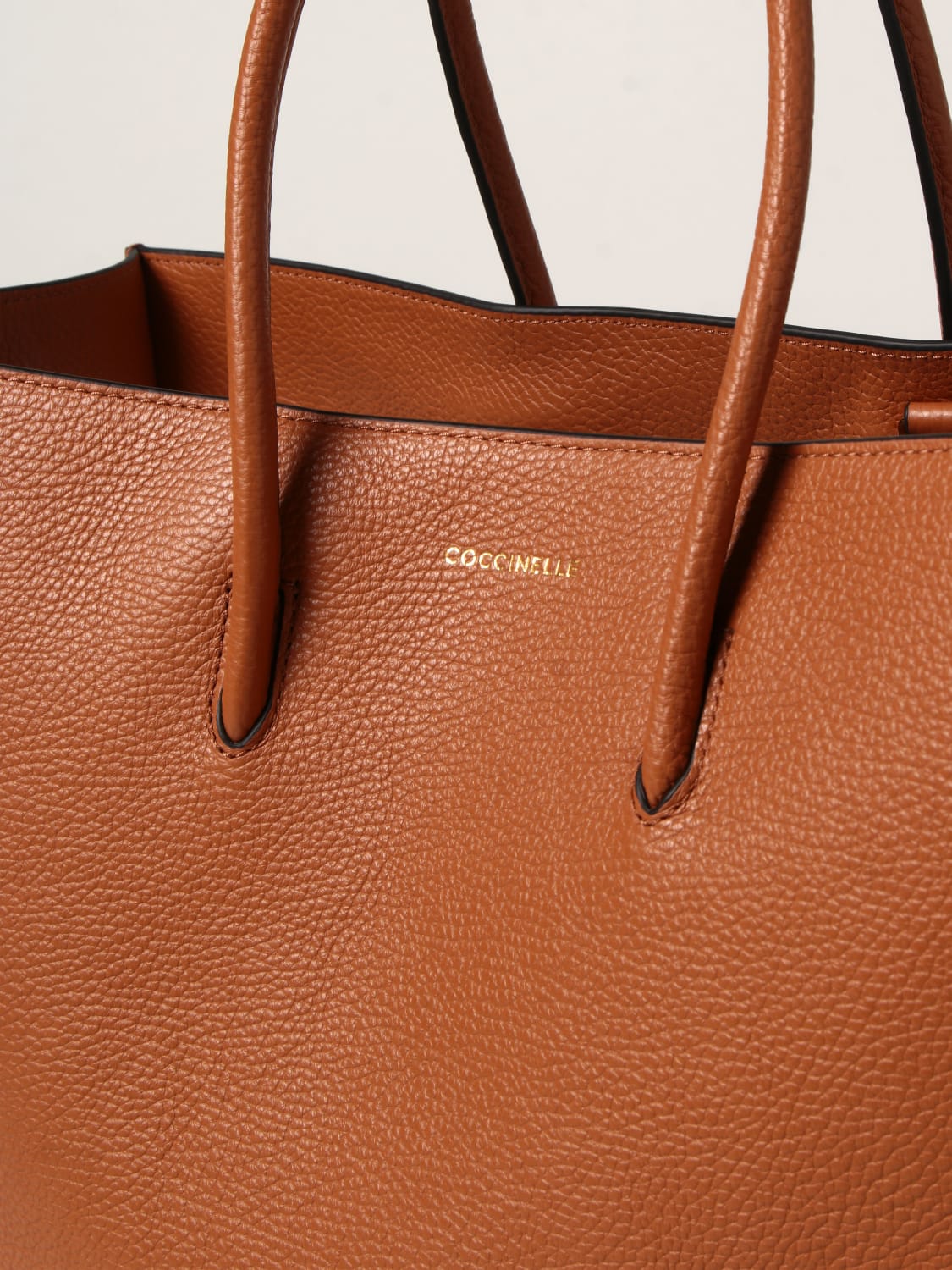 COCCINELLE Myrtha bag in grained leather Leather COCCINELLE