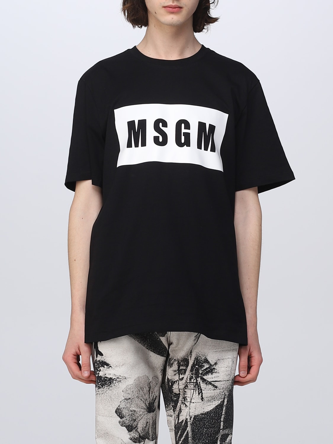 大得価大人気新品　MSGM メンズ　バックプリント　ロゴ　Tシャツ　半袖　グレー　L ギフト Tシャツ/カットソー(半袖/袖なし)