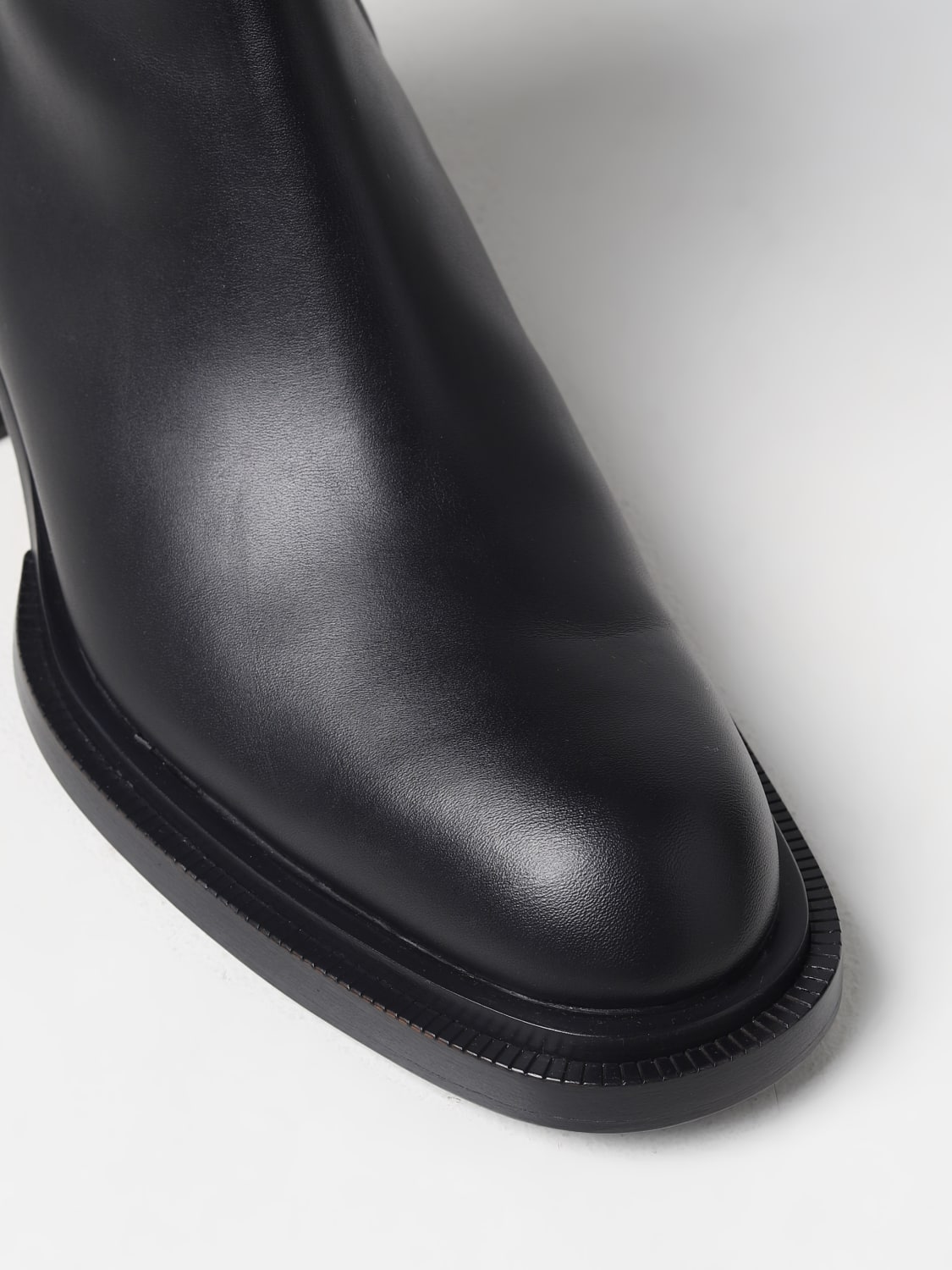 Alexander mcqueen discount chelsea boots mens