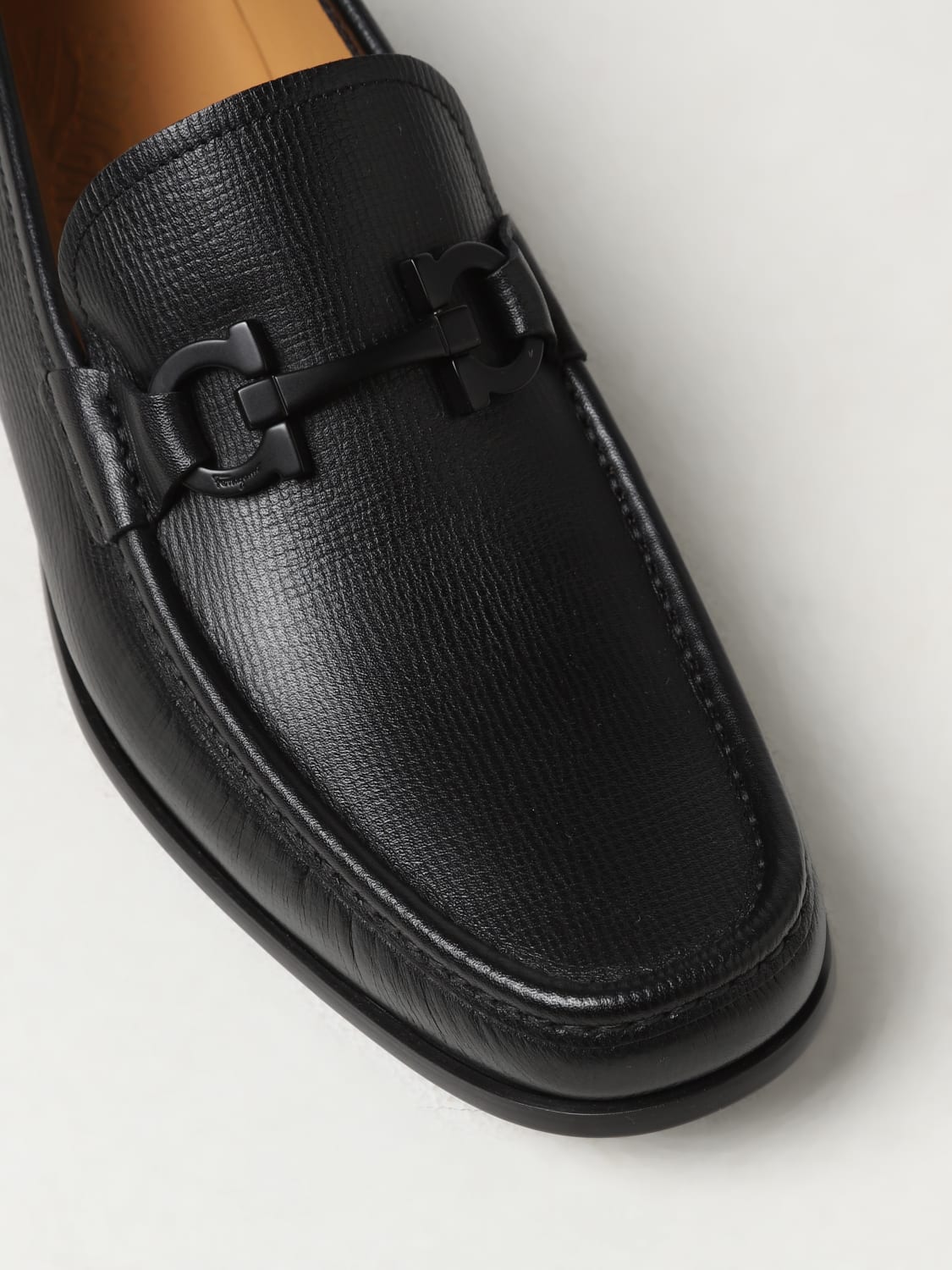 FERRAGAMO: leather loafers with horsebit - Black
