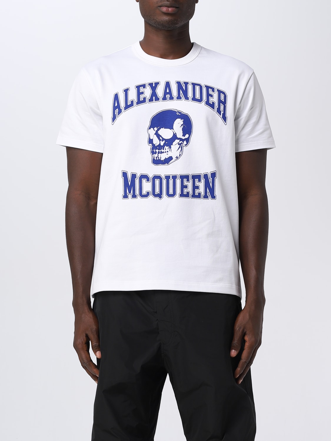 White alexander shop mcqueen t shirt