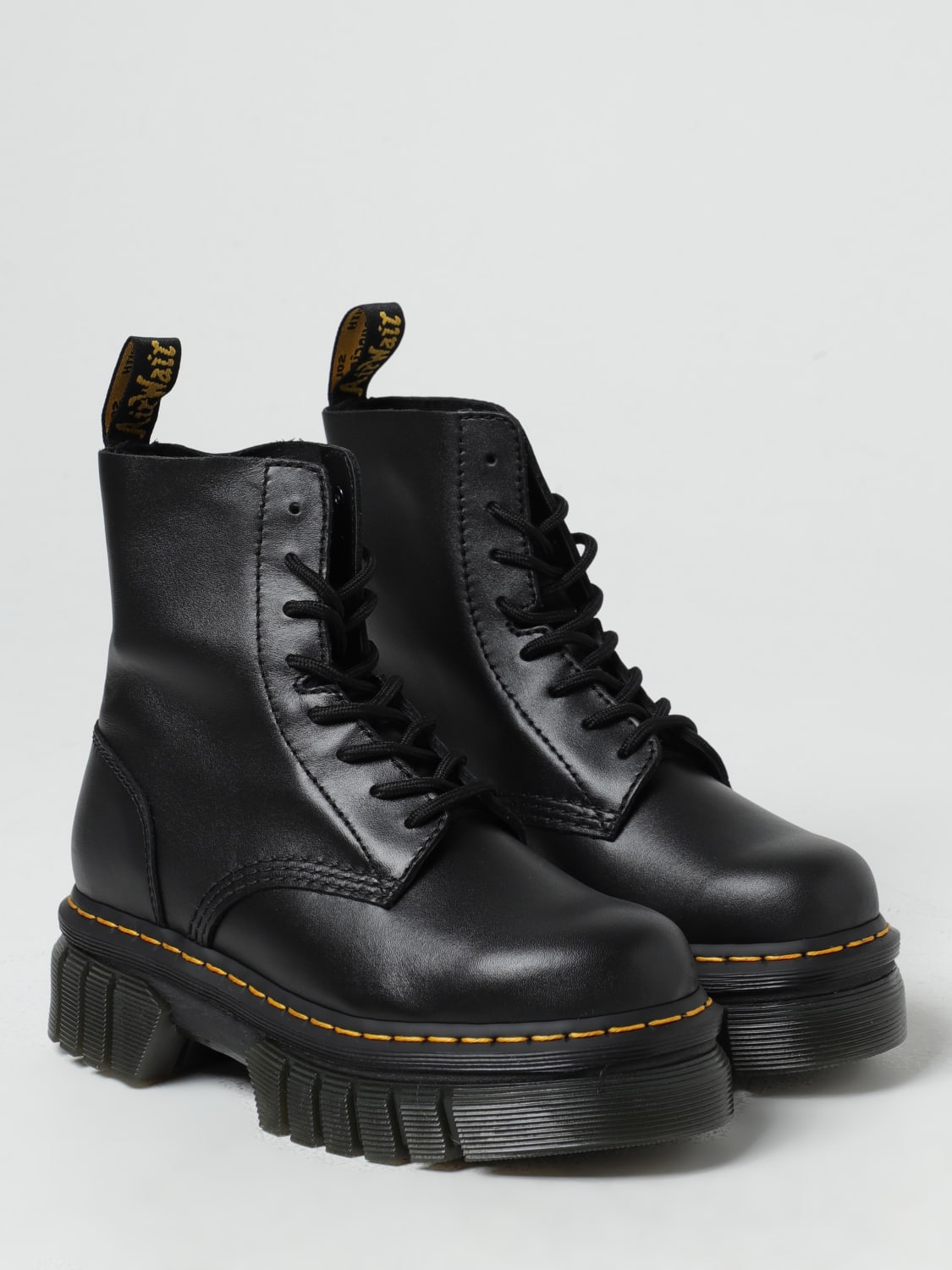 DR. MARTENS：靴子女士- 黑色| DR. MARTENS 平底靴27149001 在线就在