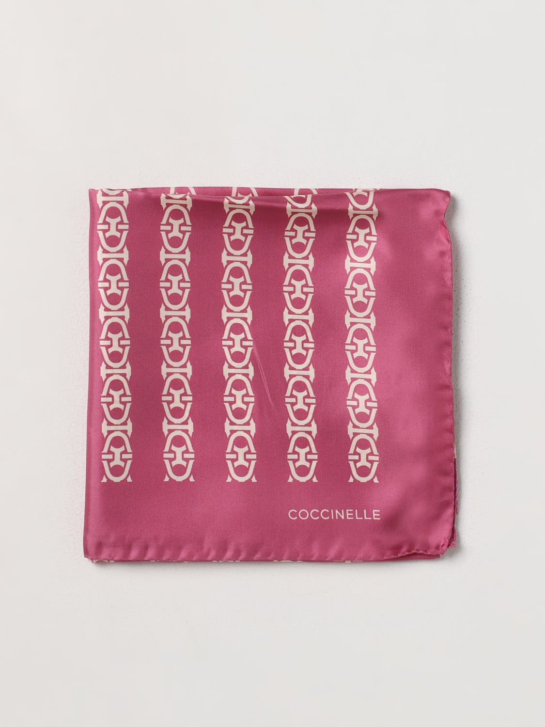 Foulard femme Coccinelle