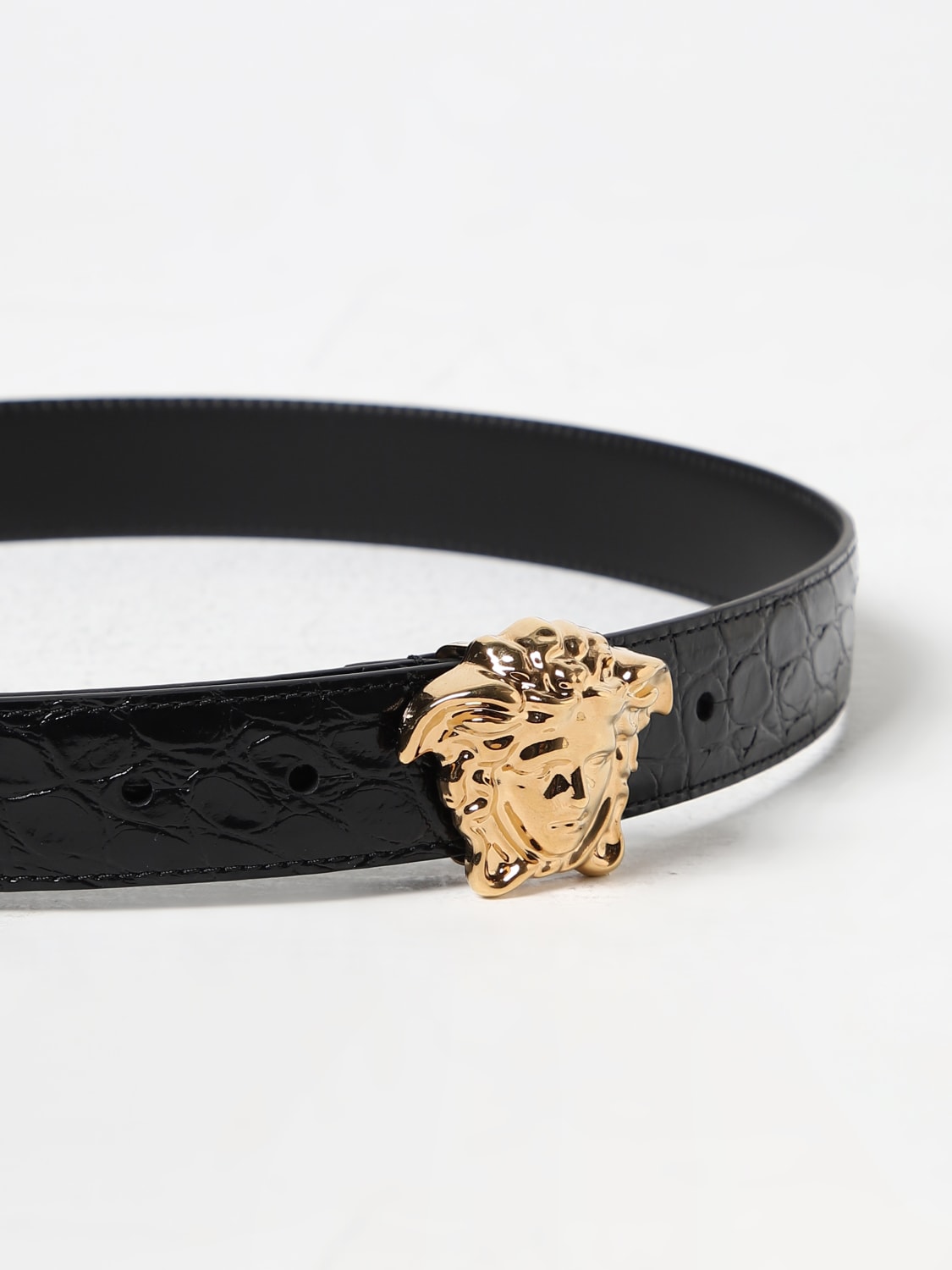 VERSACE: belt for woman - Black | Versace belt DCDD4421A08724 online at  GIGLIO.COM