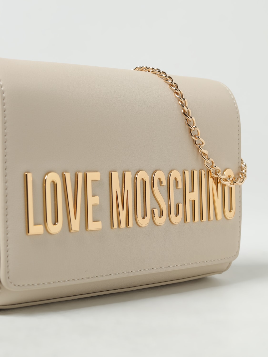 Love Moschino bag in synthetic leather with logo