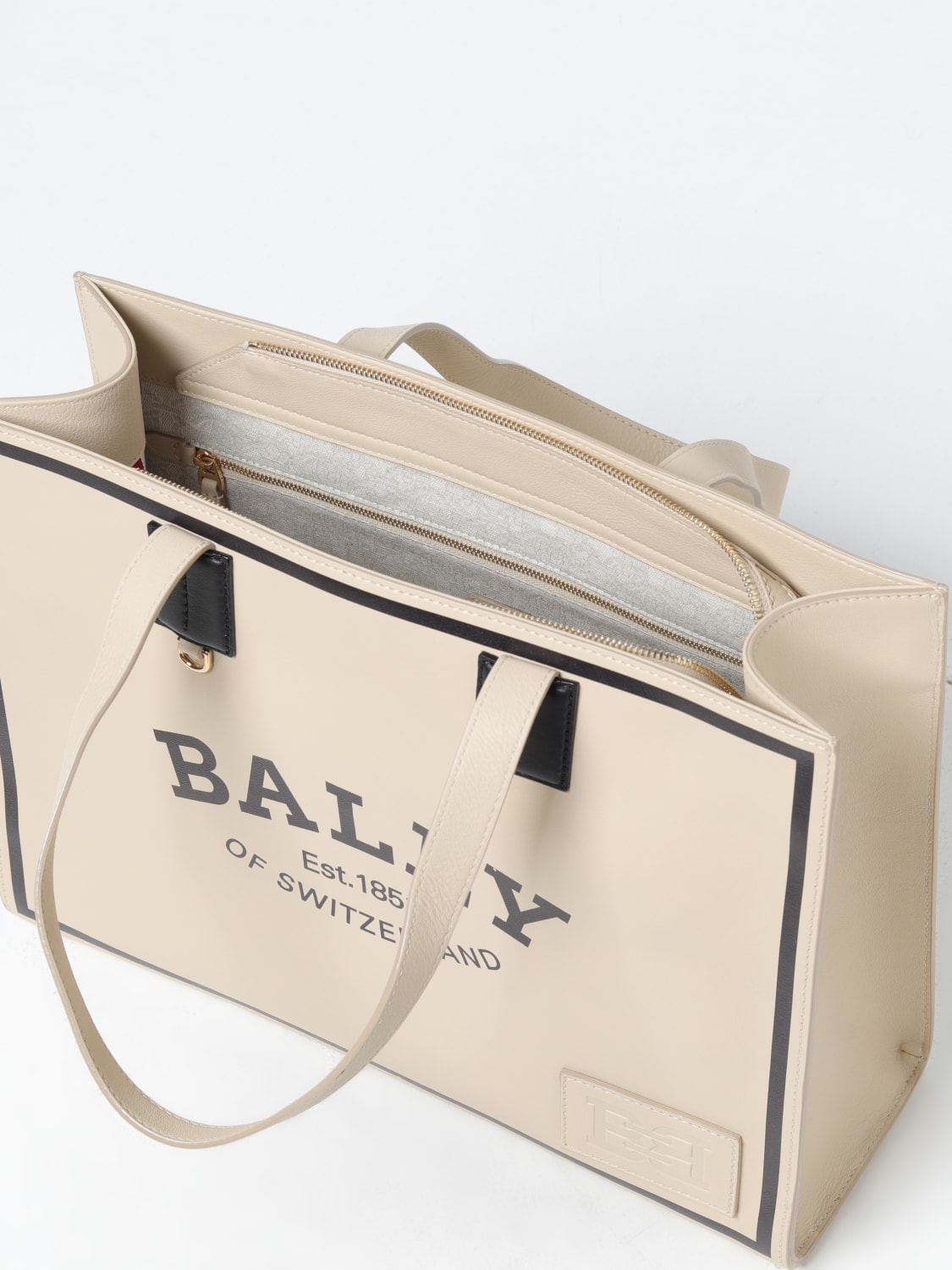 Bally tote hot sale