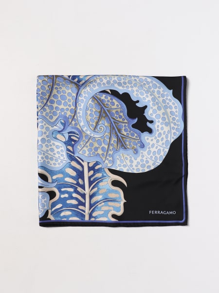 Foulard Ferragamo in seta con stampa Foliage