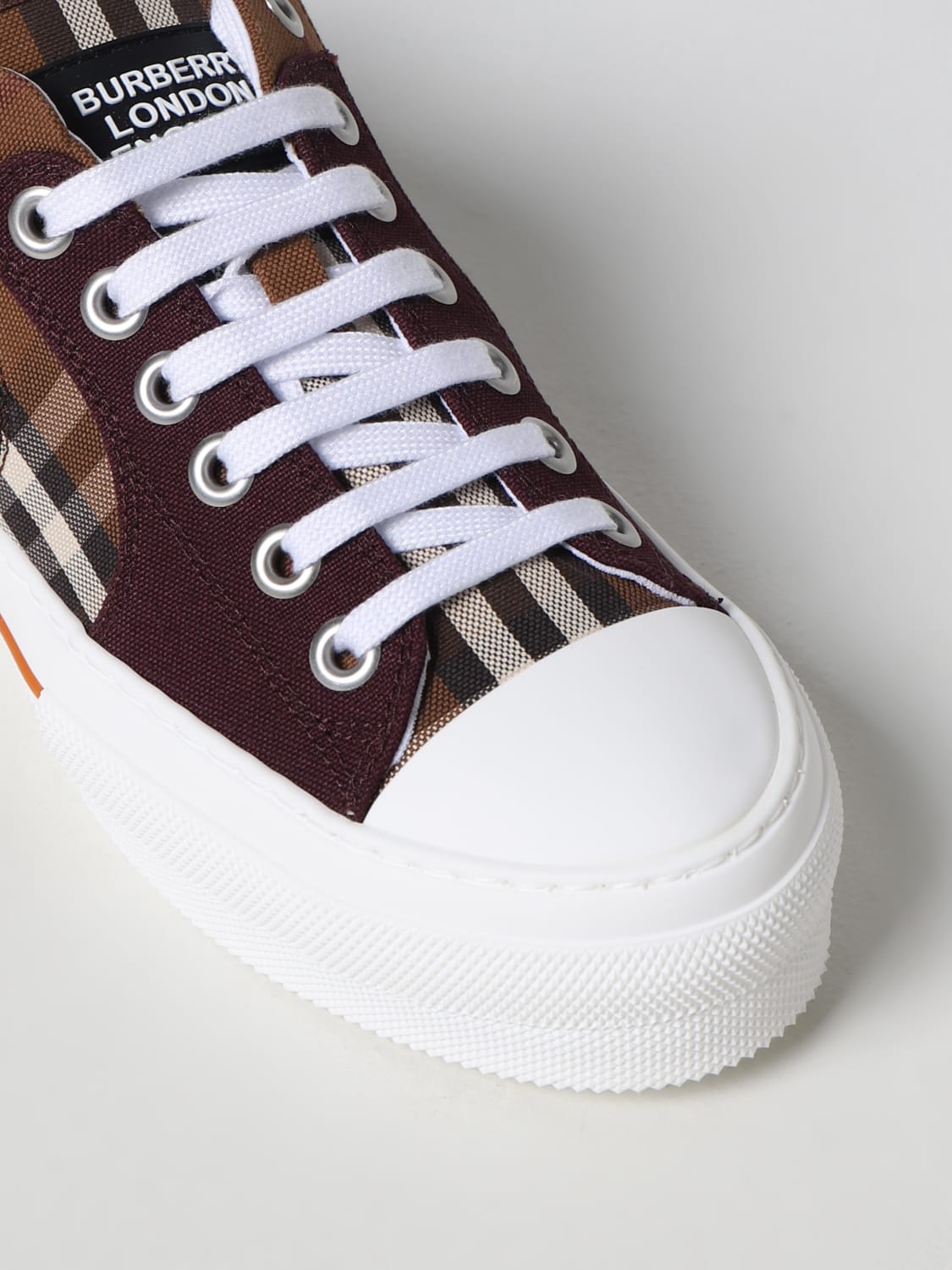 BURBERRY: Sneakers | Burberry sneakers 8064266 online on GIGLIO.COM