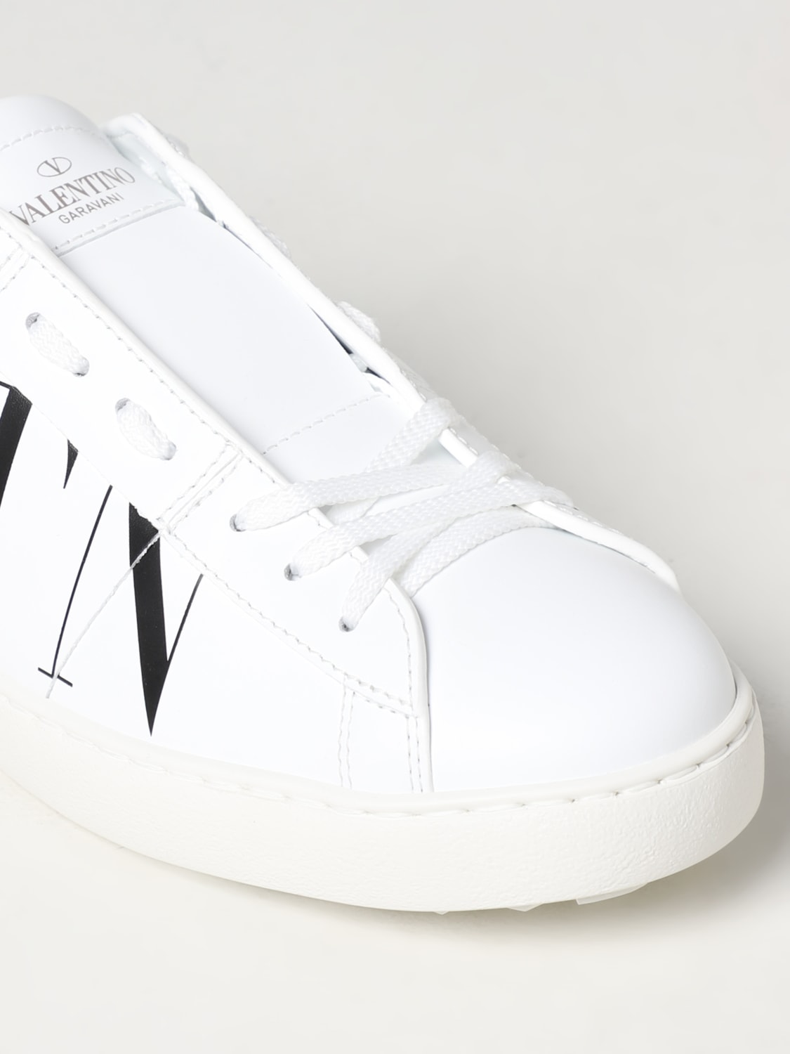 VALENTINO GARAVANI: VLTN leather sneakers White | Garavani sneakers 2Y2S0830PST online on GIGLIO.COM