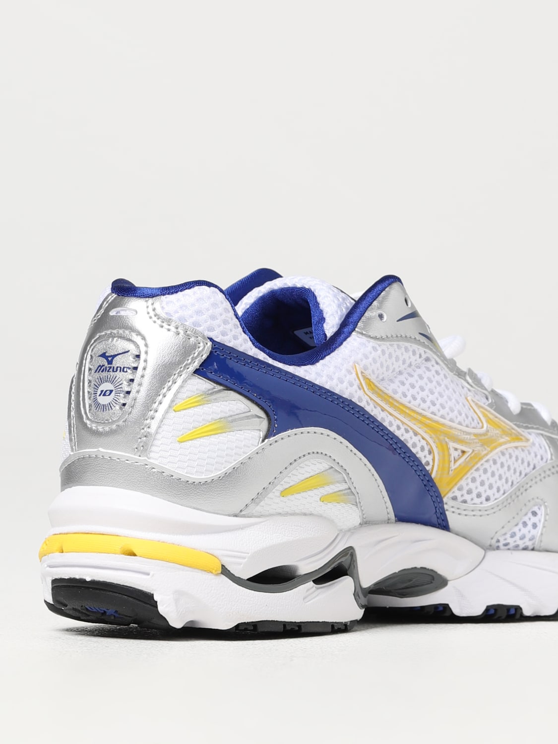 MIZUNO: sneakers for man - White | Mizuno sneakers D1GA210400 online on ...