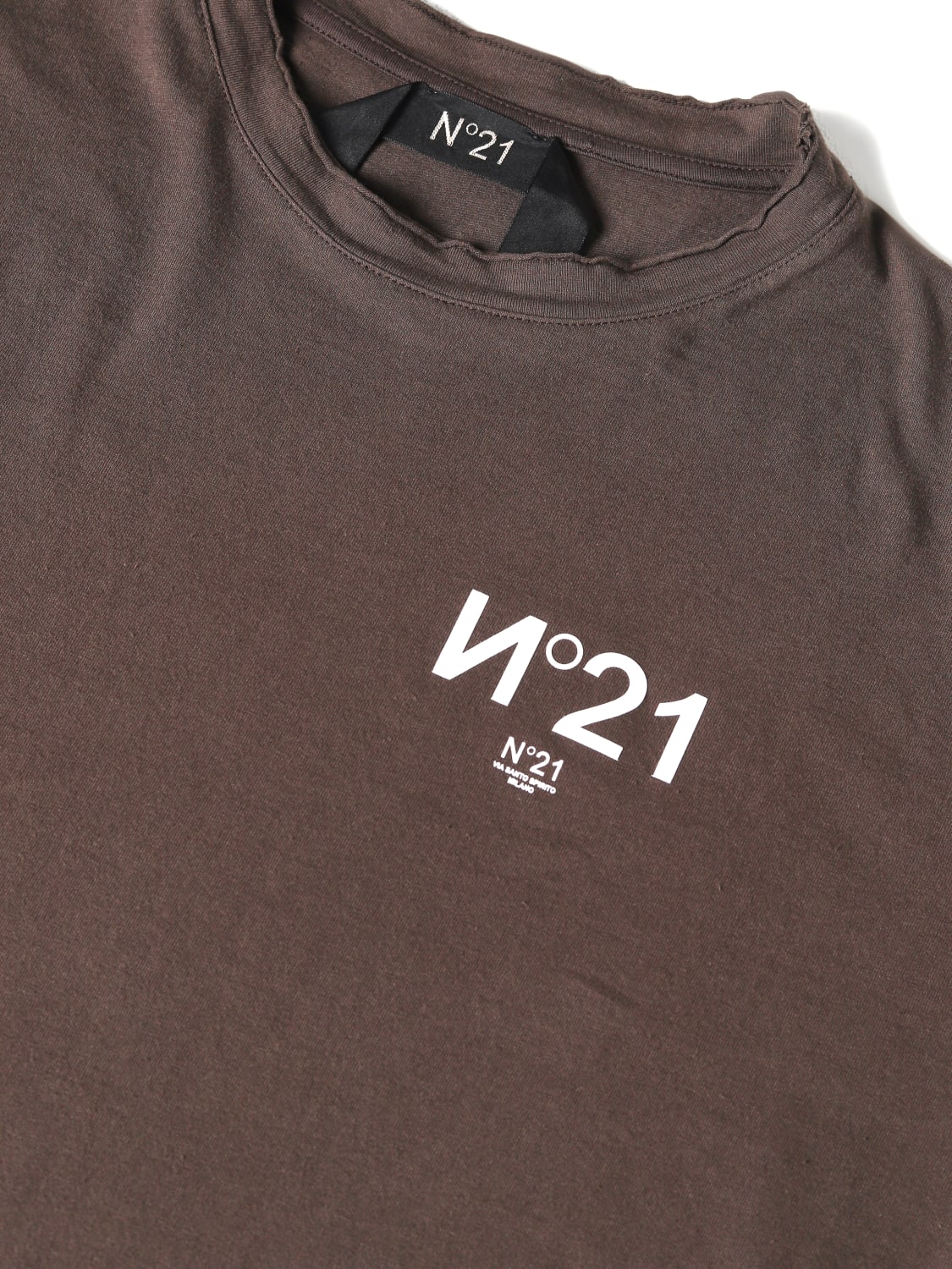 N° 21: t-shirt for man - Brown | N° 21 t-shirt F0116331 online on