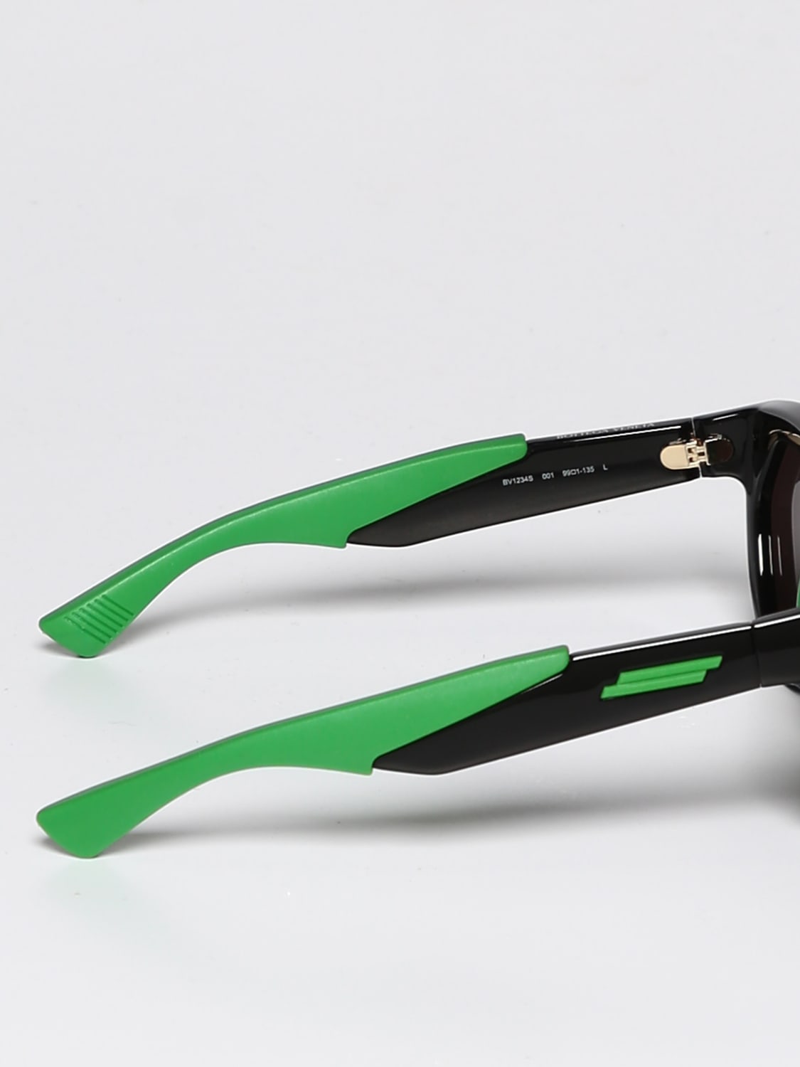 BOTTEGA VENETA: sunglasses in acetate - Green  Bottega Veneta sunglasses  744636 VBL80 online at