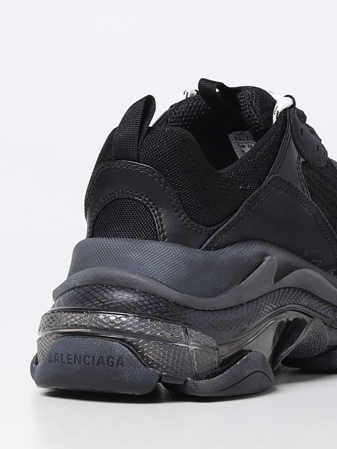 Fellow Penge gummi reparatøren BALENCIAGA: Triple S sneakers in synthetic leather and mesh - Black |  Balenciaga sneakers 544351W2FB1 online on GIGLIO.COM