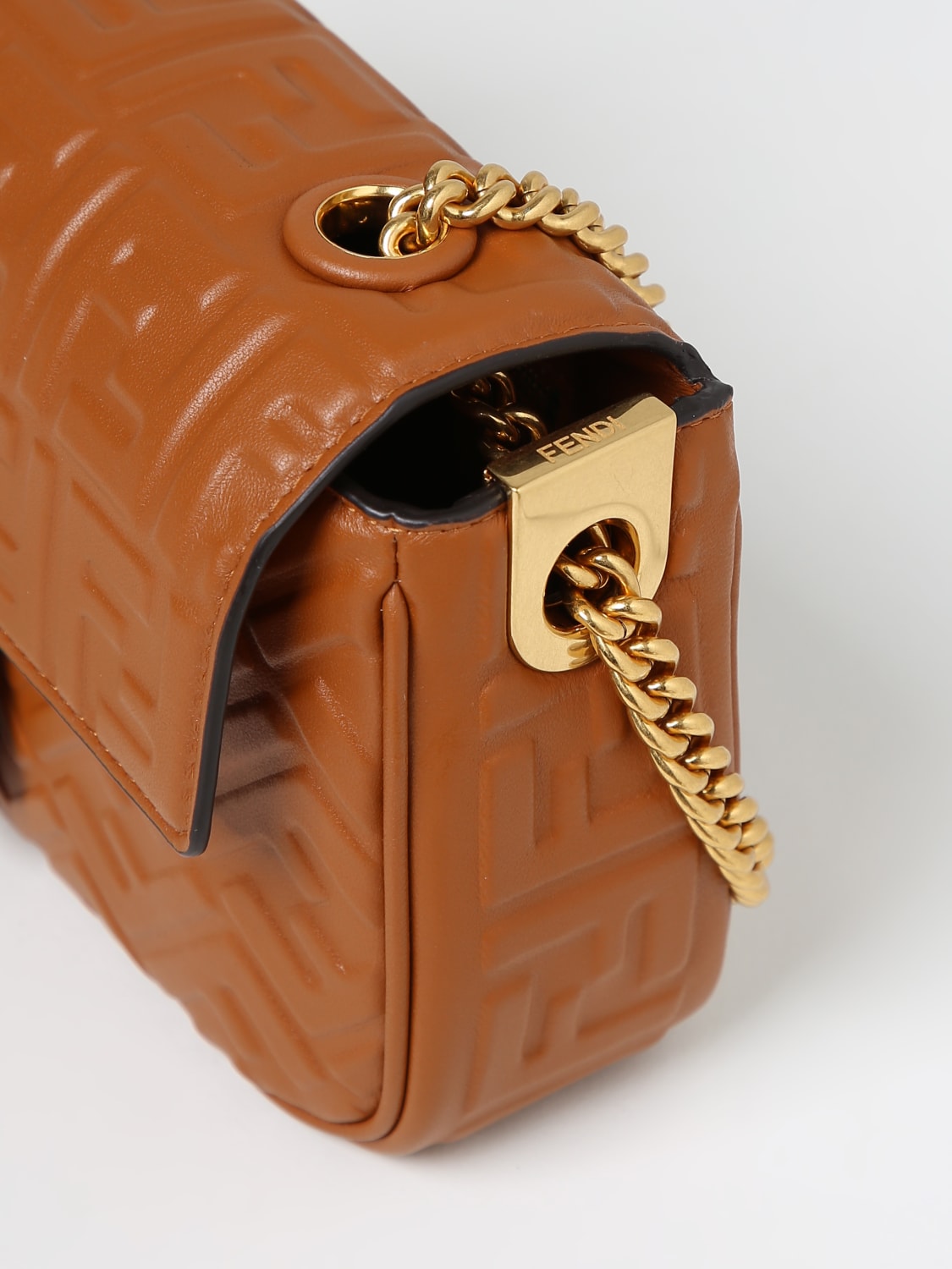 fendi baguette pouch with chain