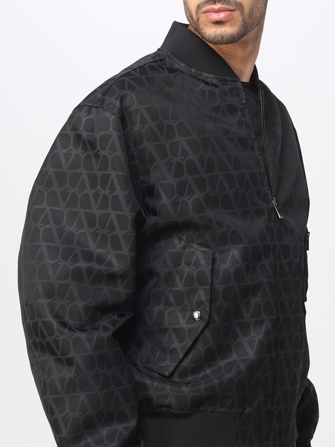 Chaquetas Louis Vuitton de color negro para Hombre - Vestiaire Collective