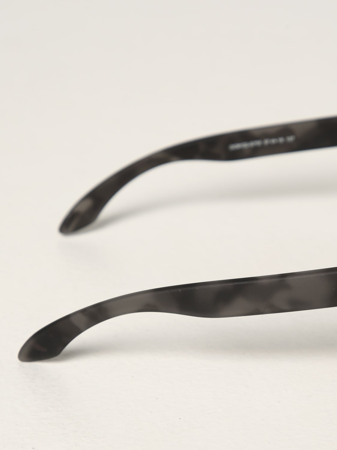 Sunglasses Oakley: Glasses men Oakley grey 2