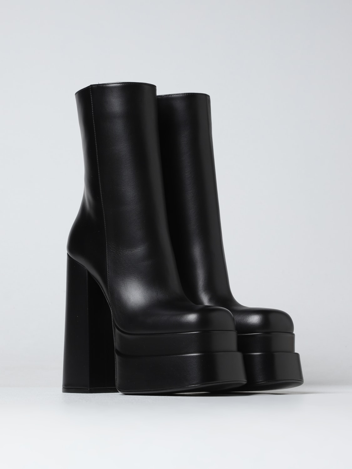 Flat ankle boots Versace: Versace flat ankle boots for women black 2