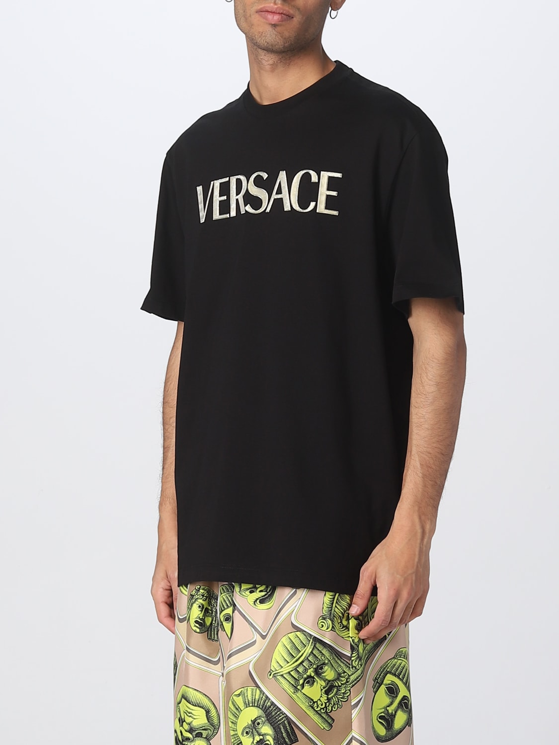 VERSACE：Tシャツ メンズ - ブラック | GIGLIO.COMオンラインのVersace 