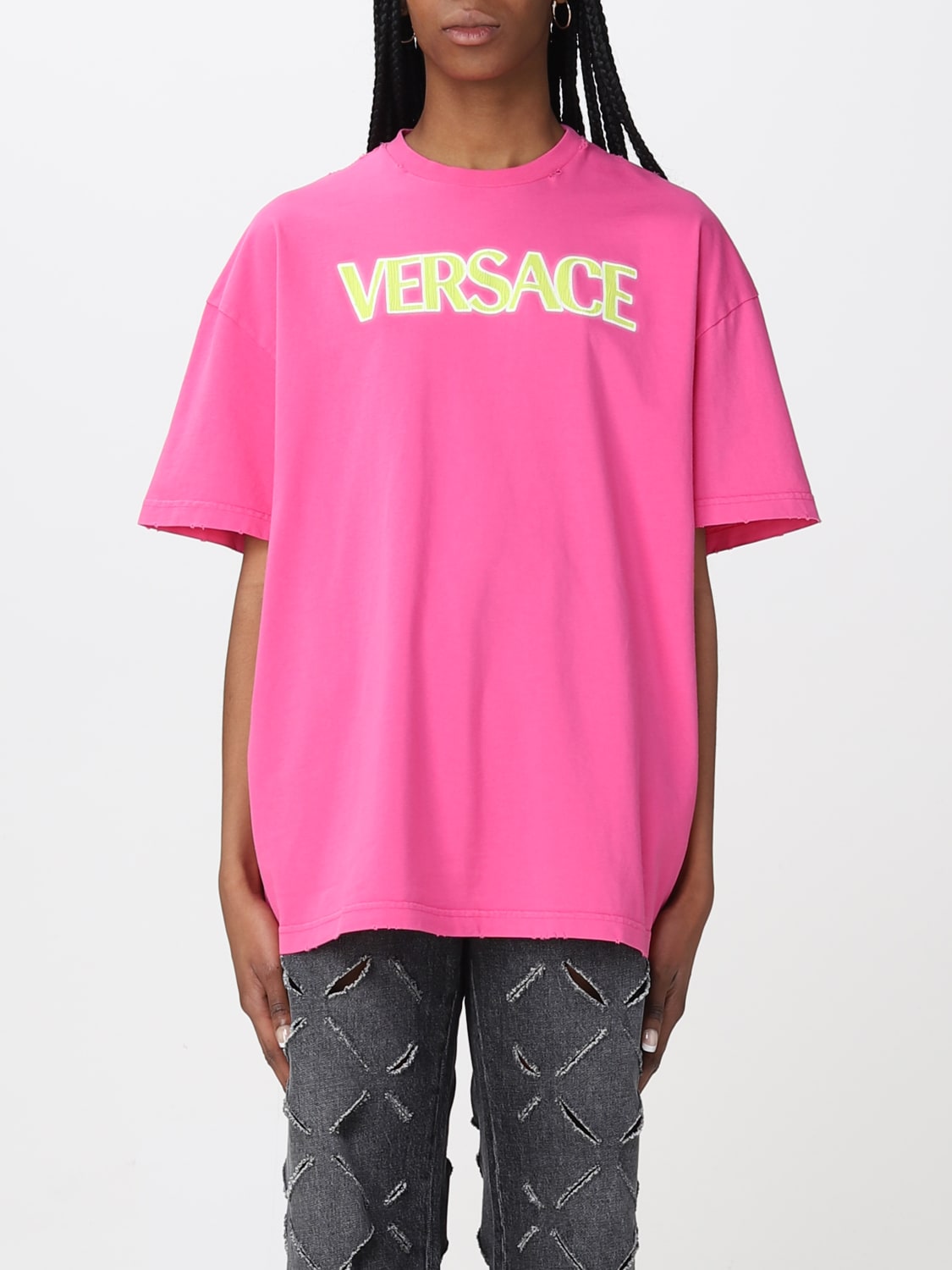 gnier newness forbedre VERSACE: T-shirt woman - Fuchsia | Versace t-shirt 10081741A06534 online on  GIGLIO.COM