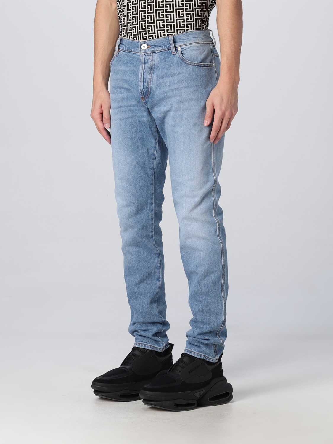 burst udvide arbejder BALMAIN: denim jeans - Blue | Balmain jeans AH1MG000DC99 online at  GIGLIO.COM