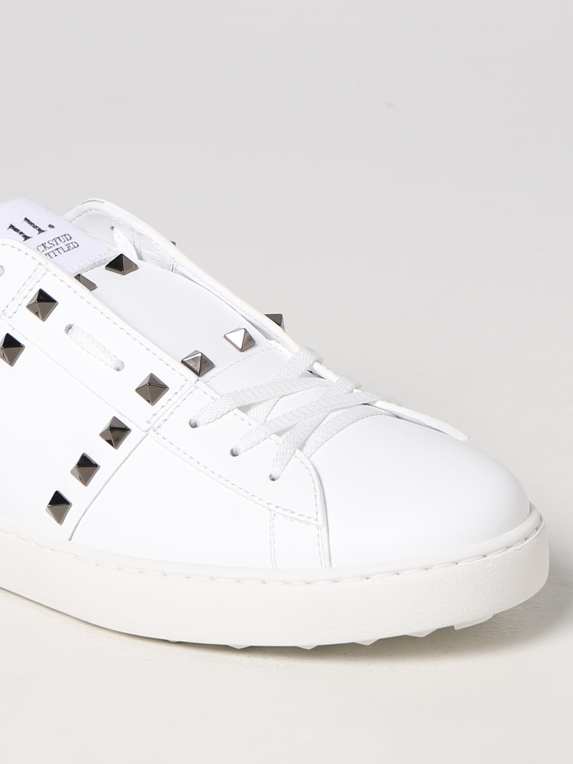 GARAVANI: Ultitled leather sneakers - White Valentino Garavani sneakers 2Y2S0931BXE online on GIGLIO.COM