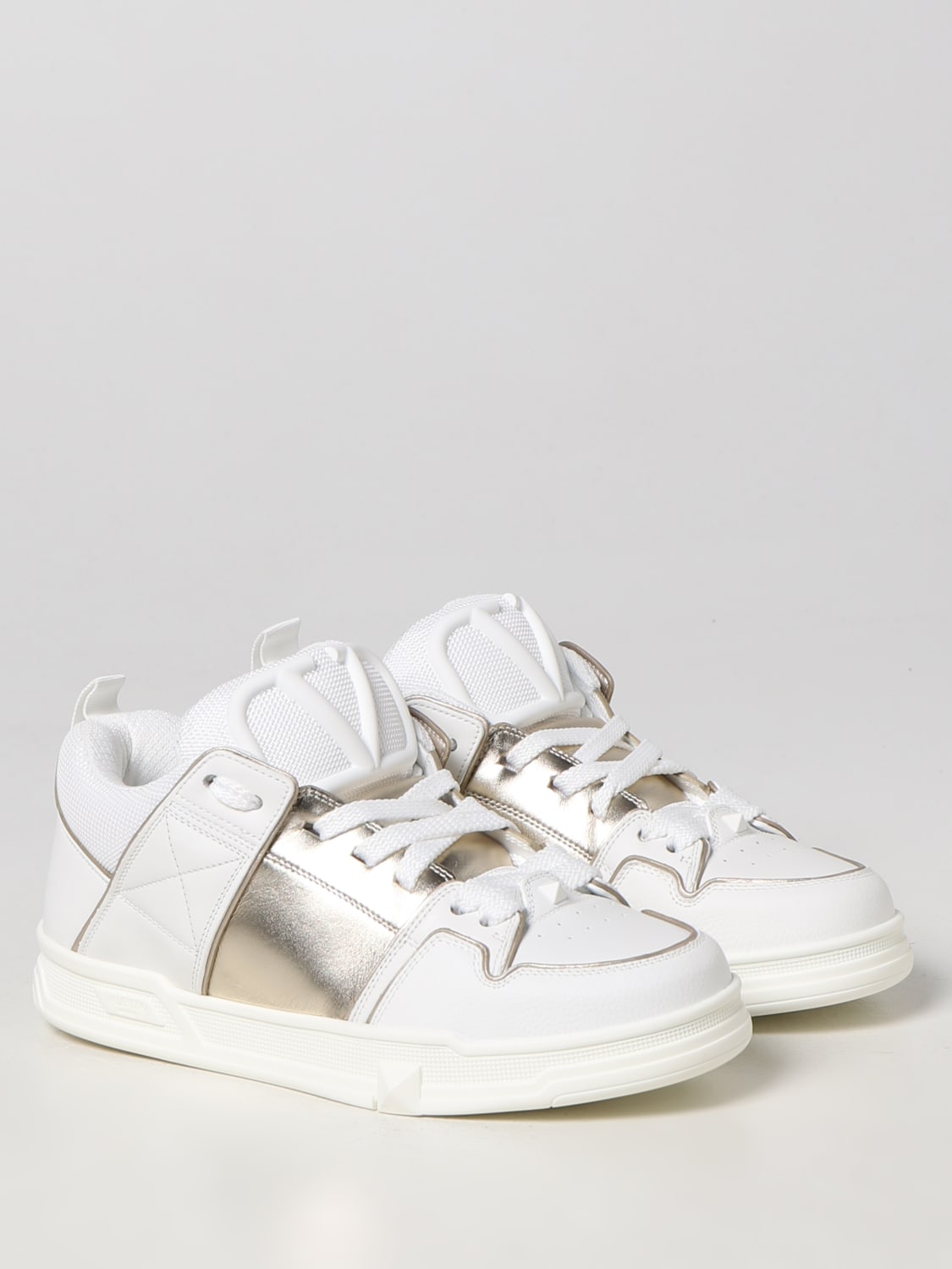 Samtykke forord Betinget Valentino Garavani Outlet: Open Skate sneakers in leather and mesh - White  | Valentino Garavani sneakers 1W2S0FB1YEW online at GIGLIO.COM